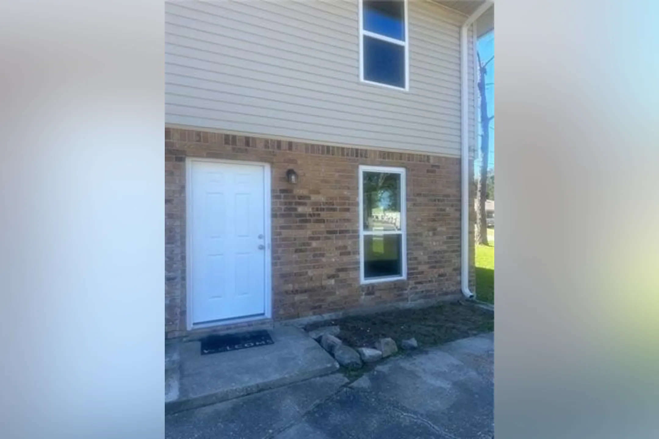 315 Woodland Dr Unit A  