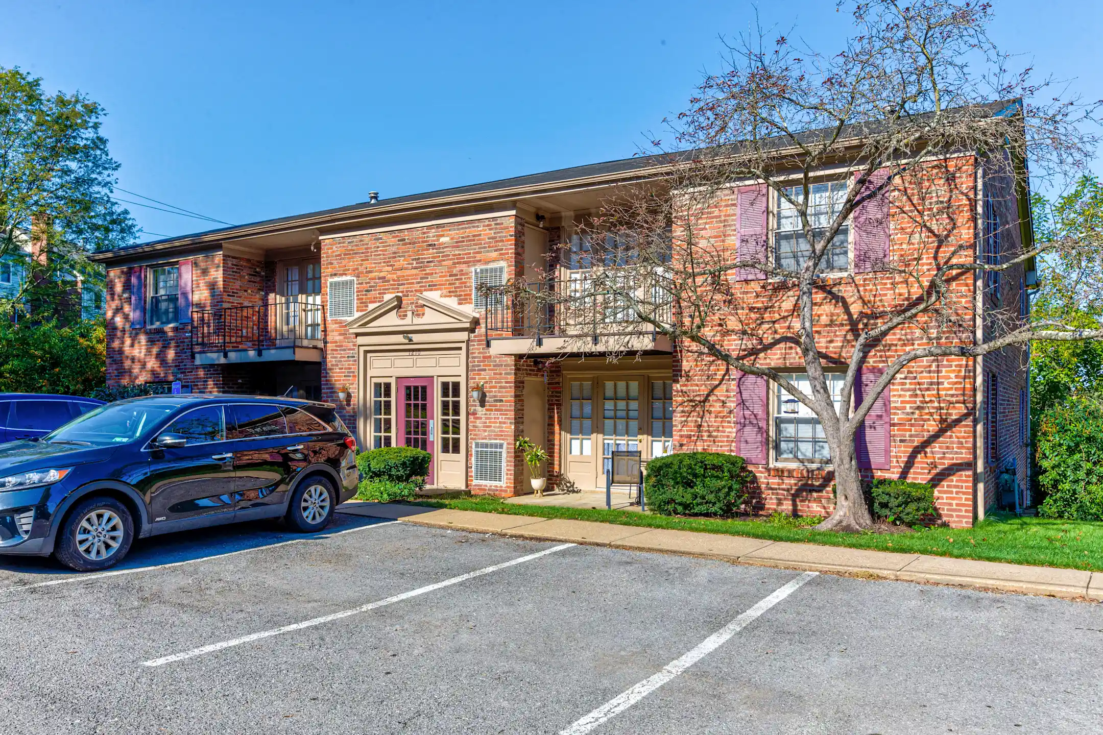 Kings Grant 1210 valley hill drive Pittsburgh, PA Apartments for