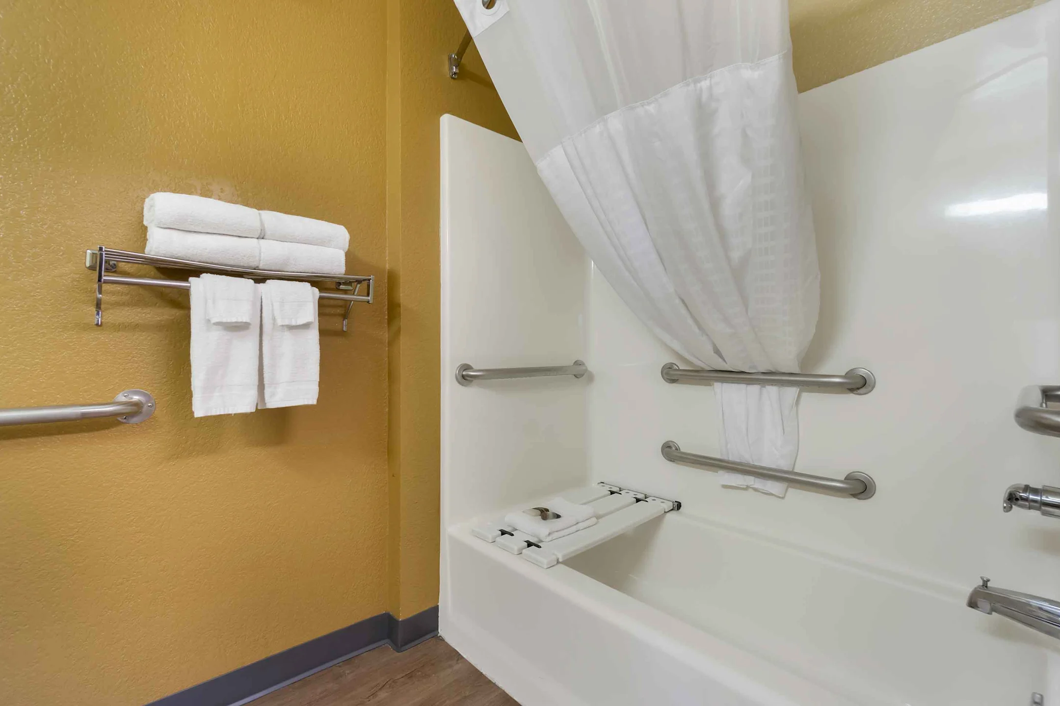 Furnished Studio - Seattle - Kent - Kent, WA