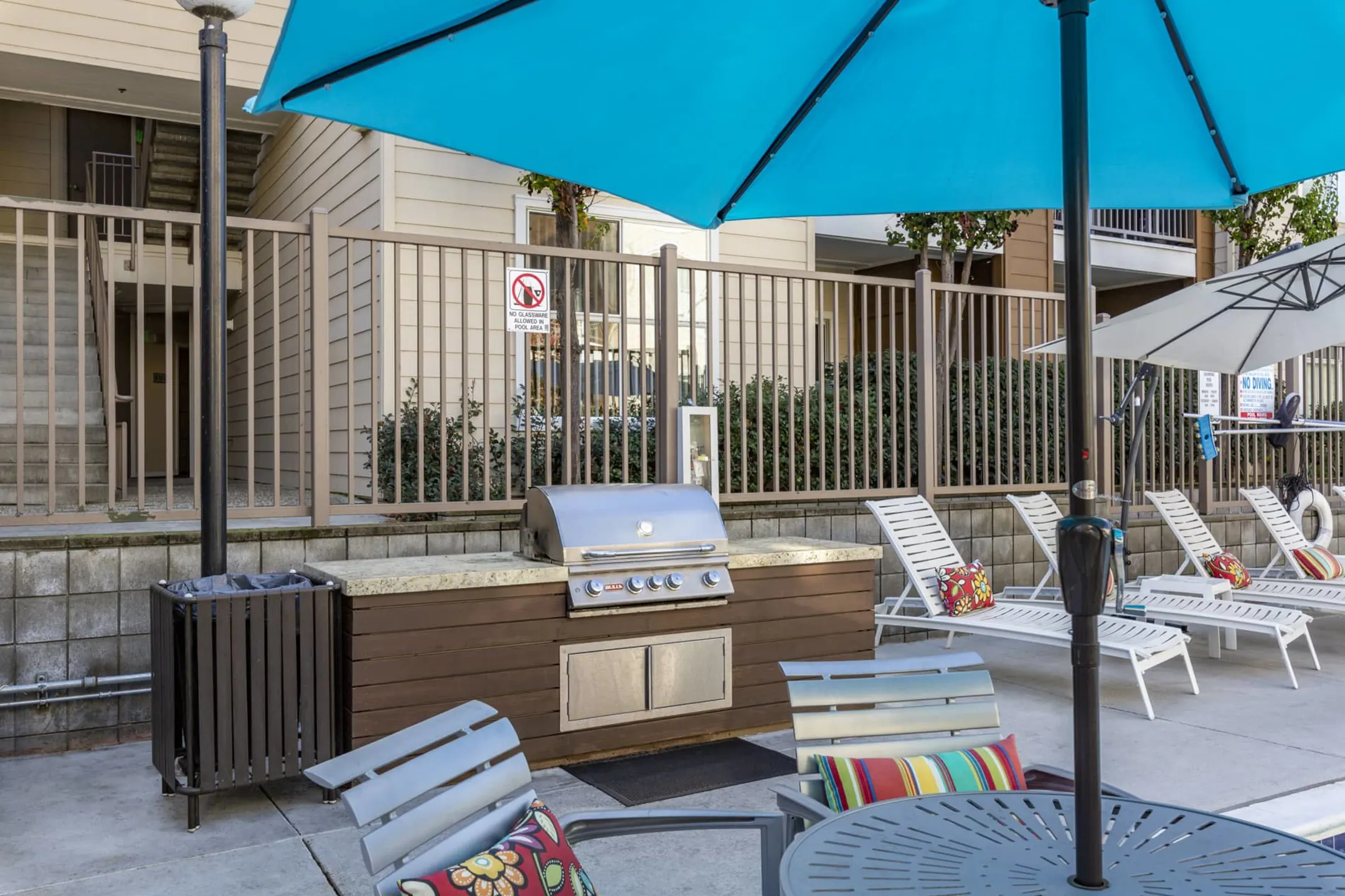 Almaden Lake Village Apartments San Jose, CA 95123