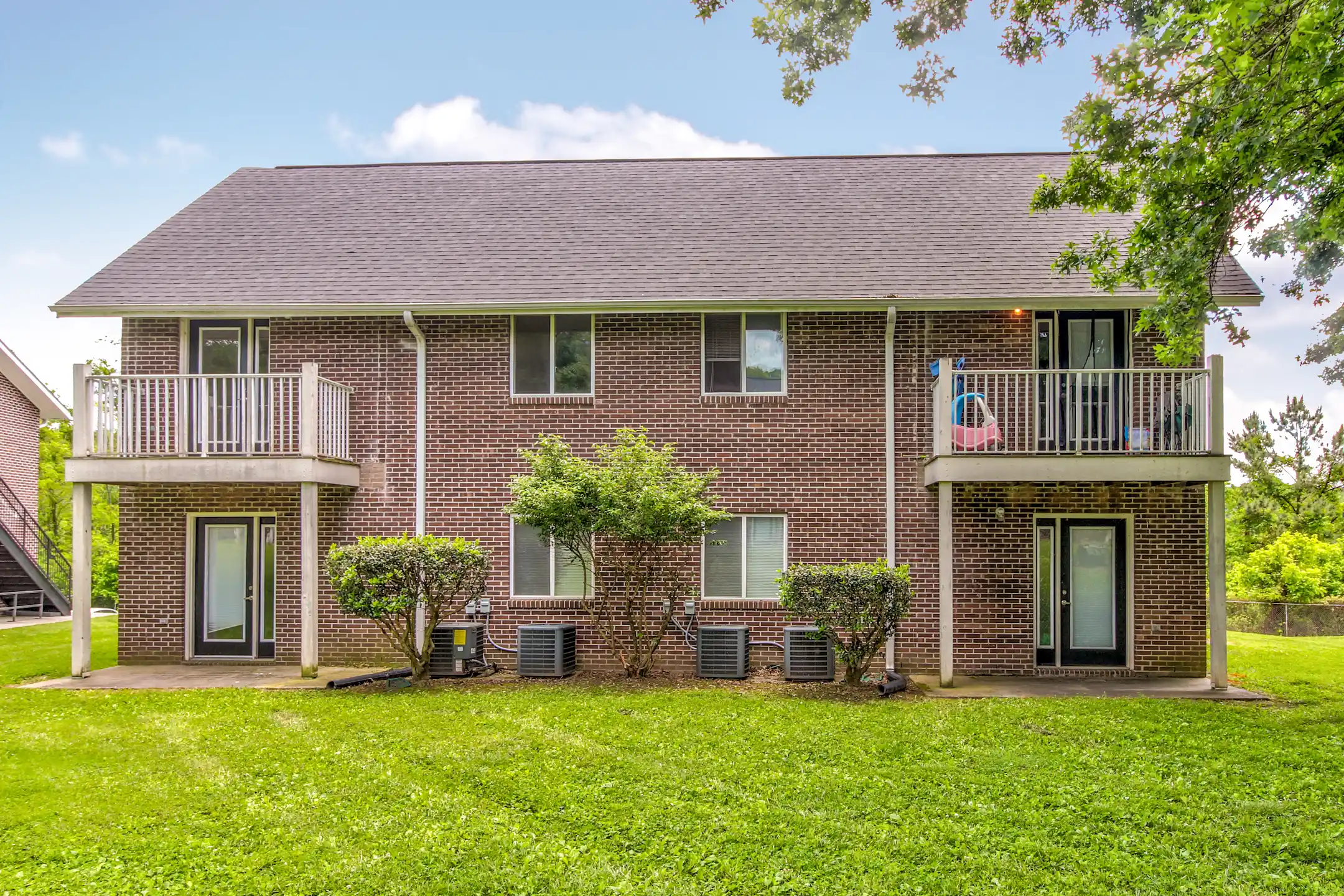 Rogersville Villas 200 Arrowhead Drive Rogersville, TN Apartments