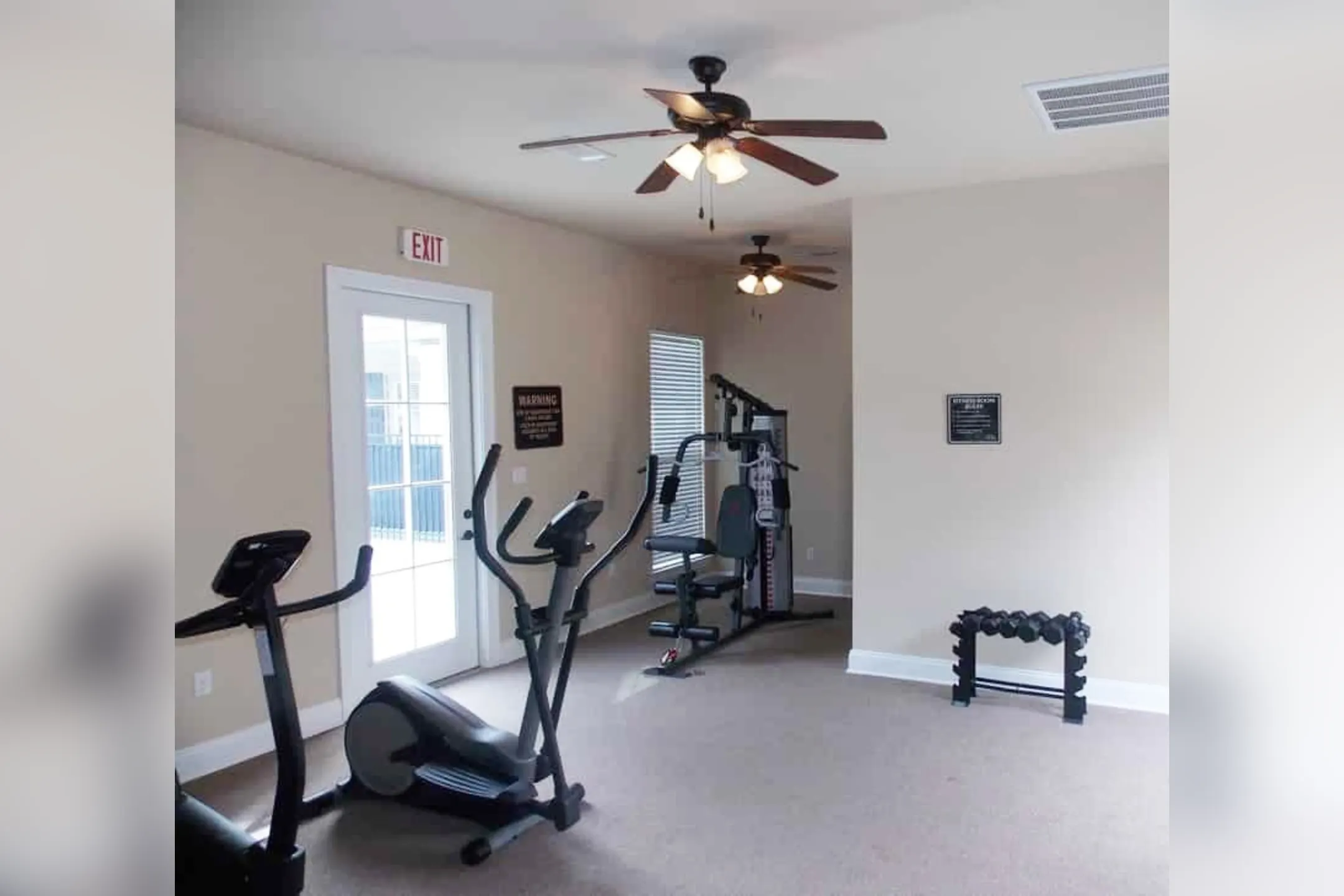 Tangi Lakes Apartments/Townhomes 17597 Tangi Lake Dr Hammond, LA