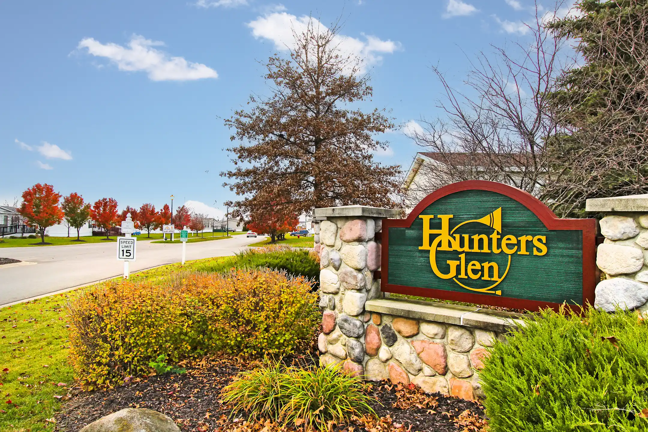 Hunters Glen Apartments Wayland, MI 49348
