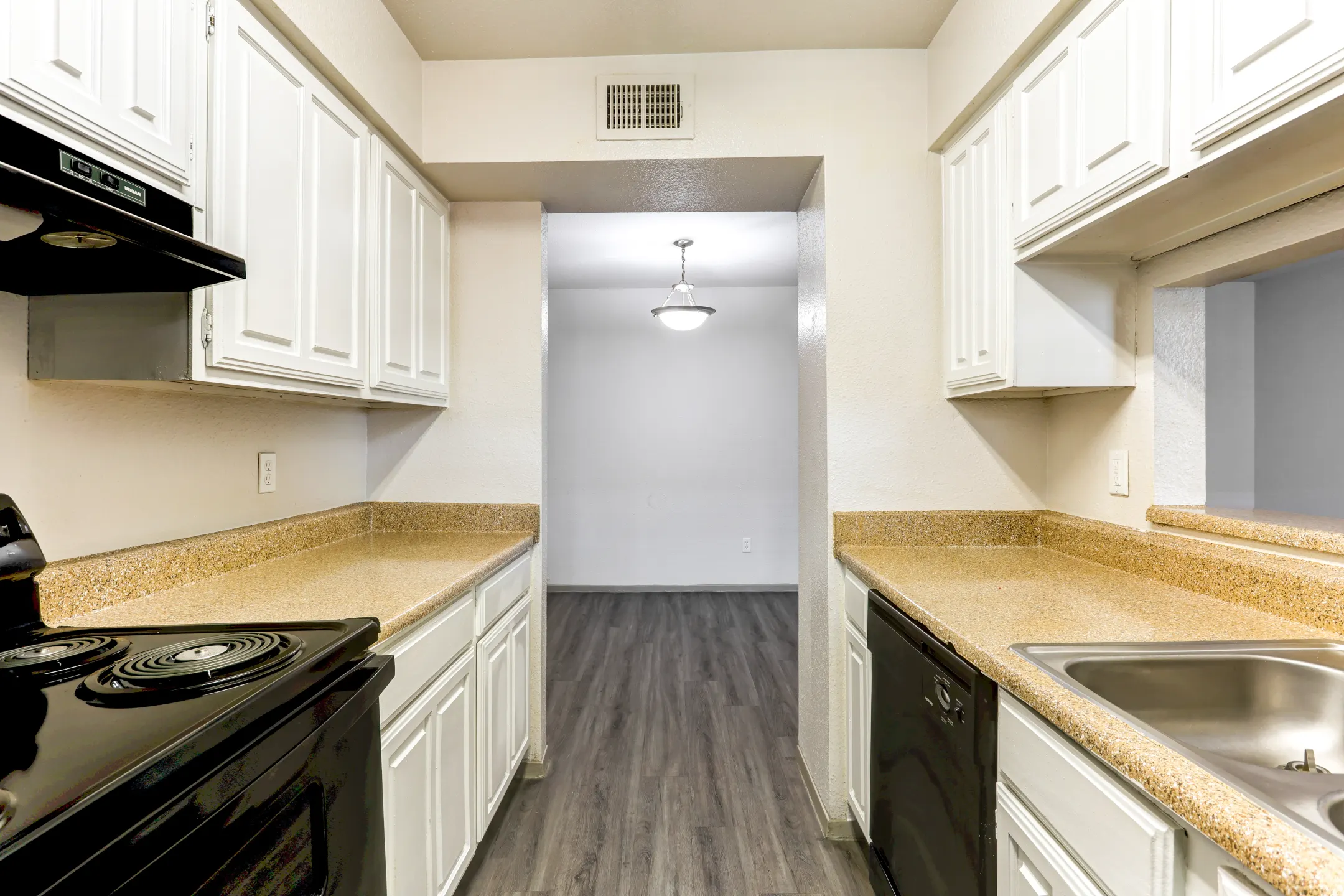 Brays Oaks Park - 6400 West Bellfort Avenue | Houston, TX Apartments ...