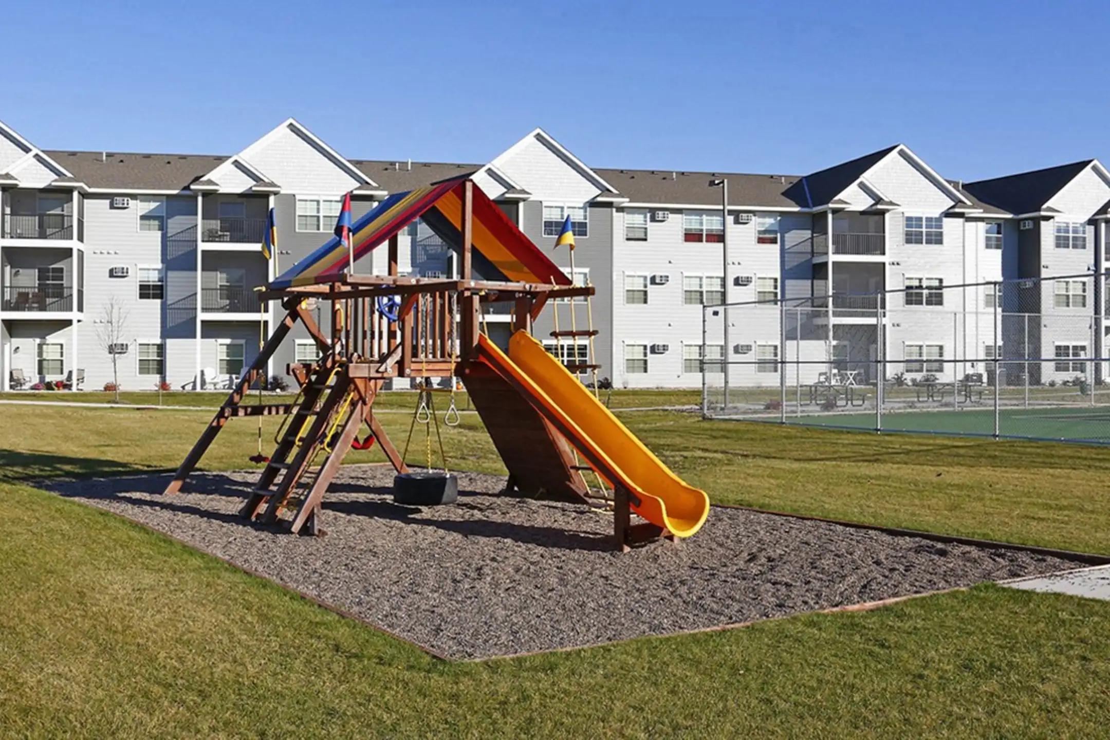 Cypress Court Apartments Apartments Saint Cloud, MN 56303