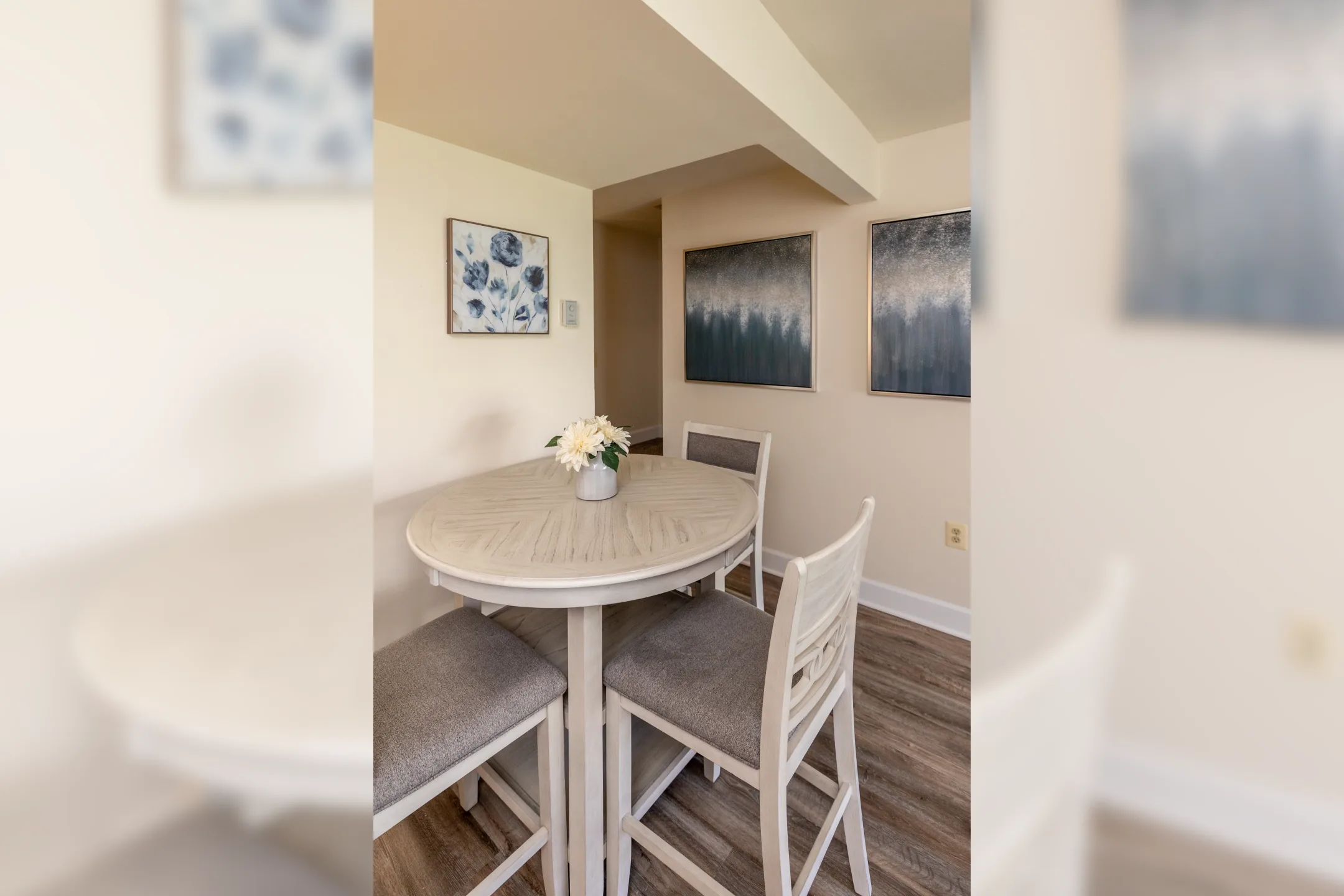 Dining Room - Seven Oaks Townhomes - Edgewood, MD