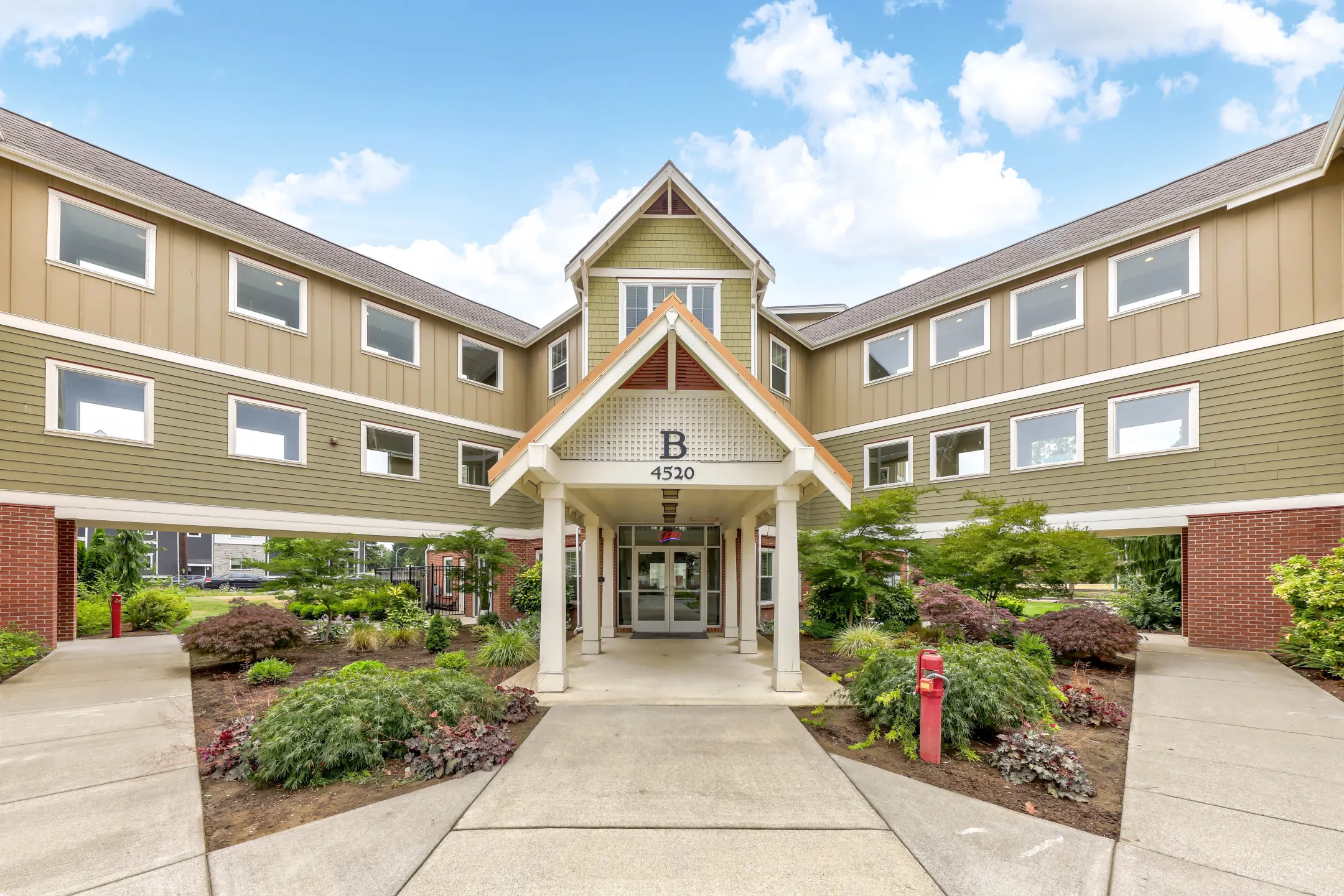 Silver Leaf Residences 55 + - 4520 Henderson Blvd SE | Olympia, WA ...