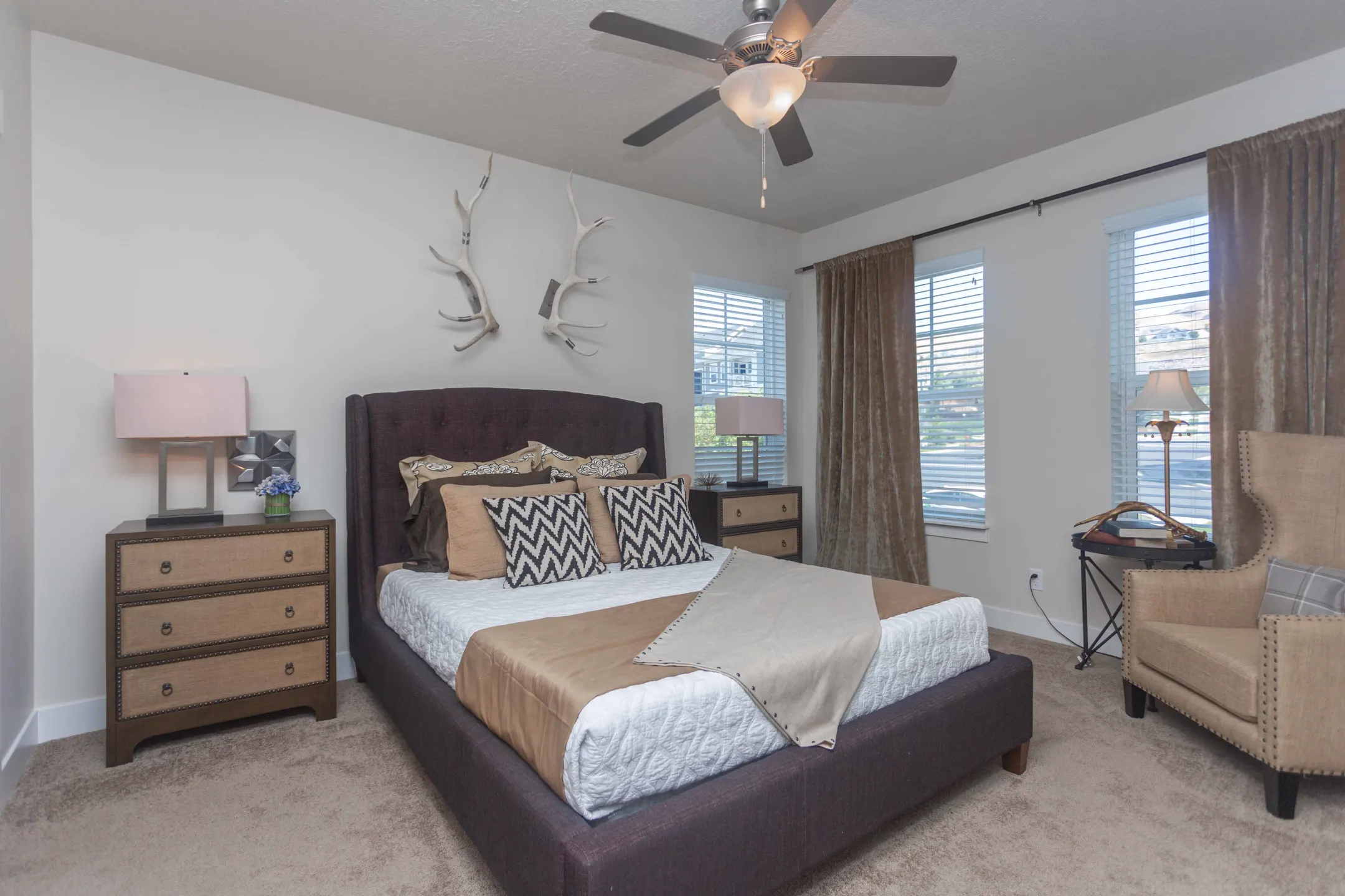 Cresthaven Apartments Lehi, UT 84043