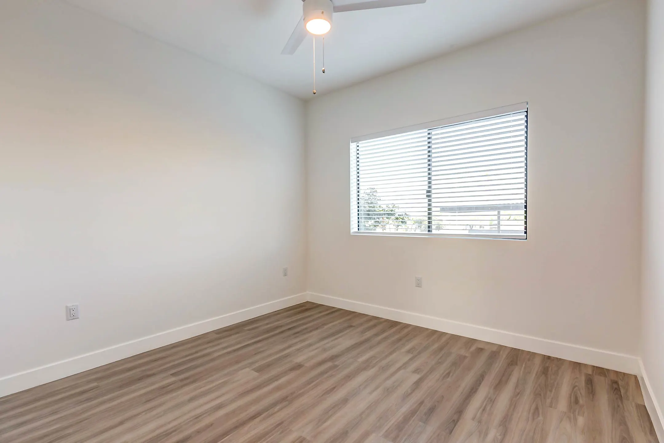 The Villas at South Mountain Apartments Phoenix, AZ 85042