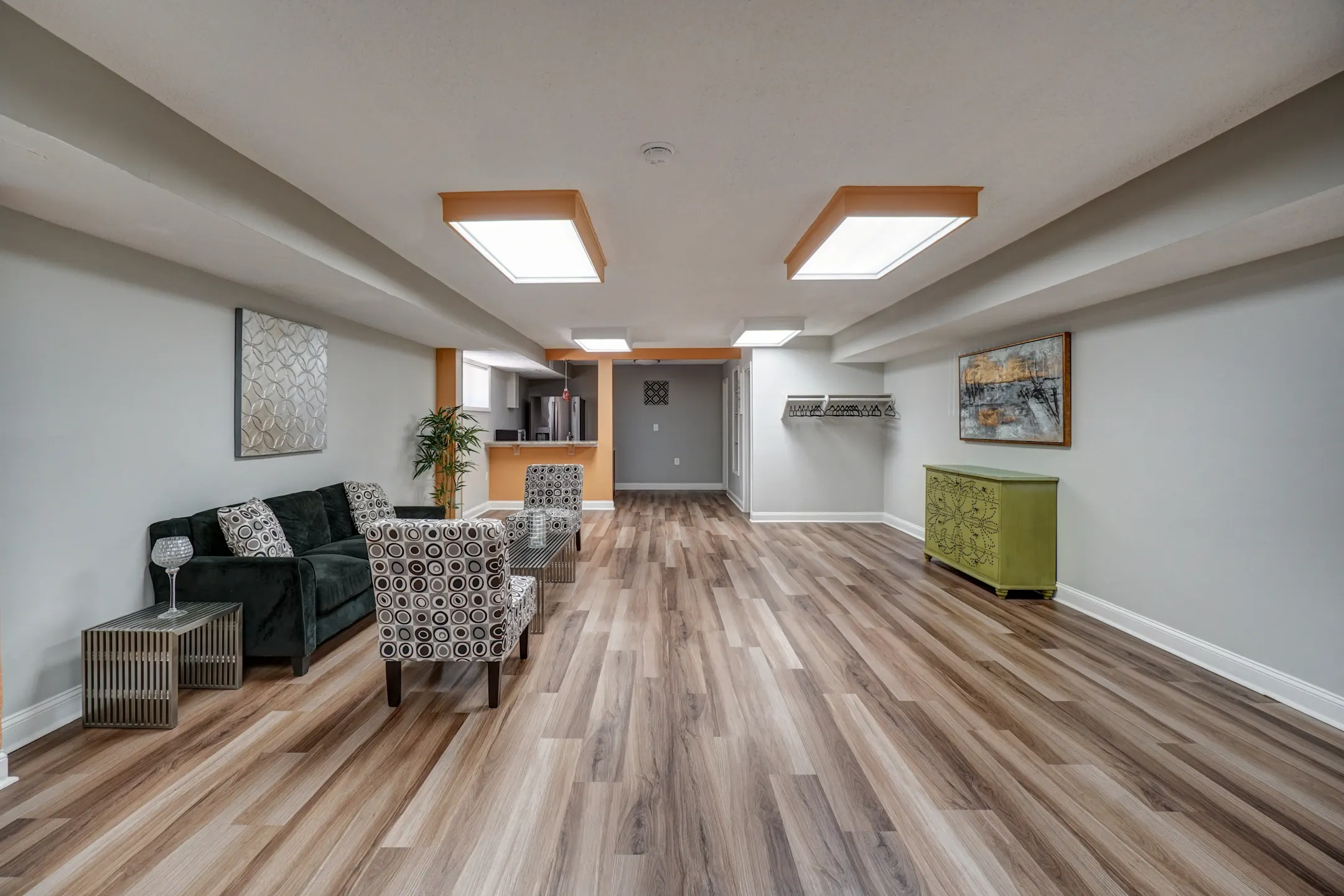 Summit Hills 1701 E West Hwy Silver Spring, MD Apartments for Rent