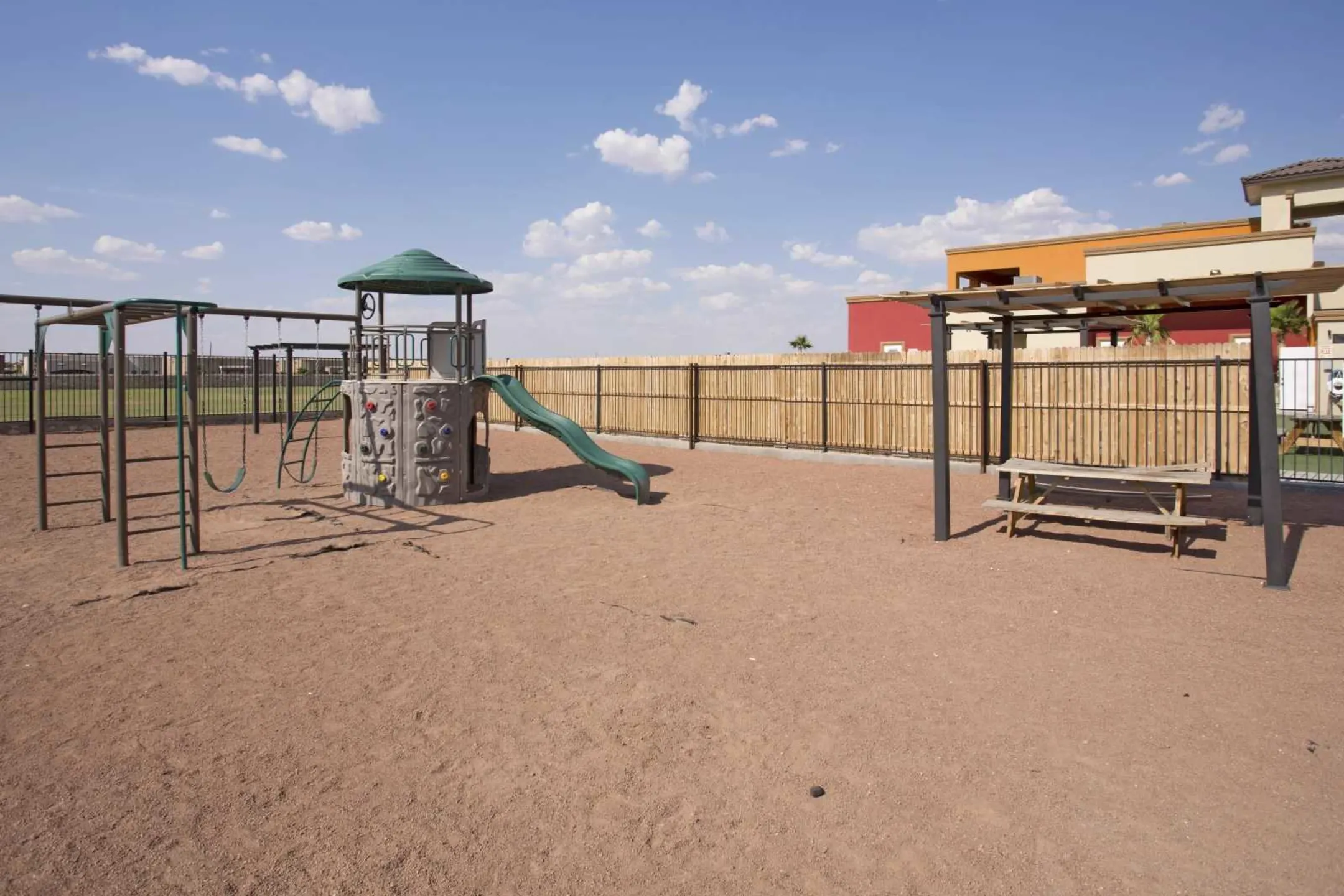 Playground - Los Balcones Apartments - El Paso, TX