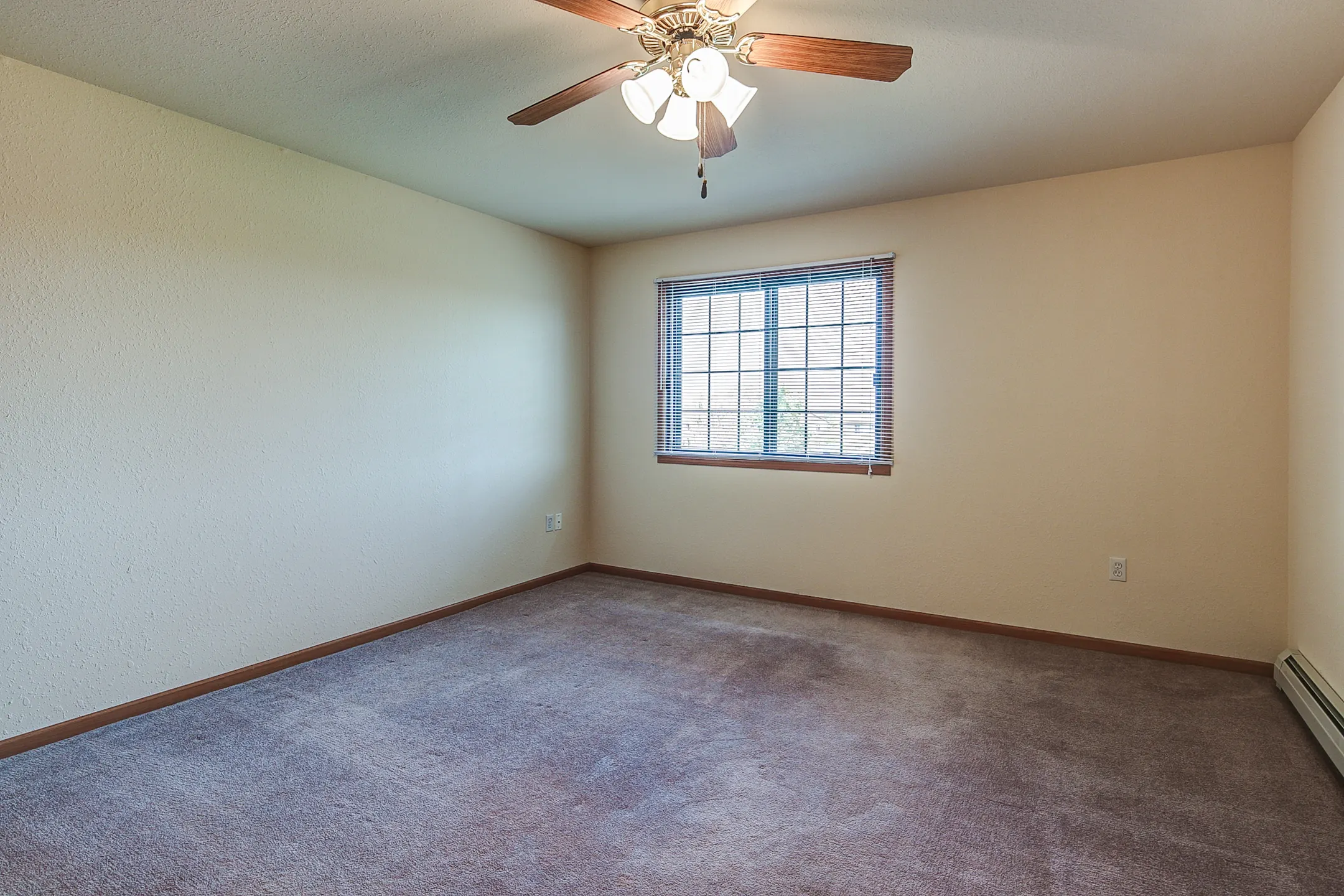 Audubon Park Apartments and Townhouses 201 Air Park Dr Watertown