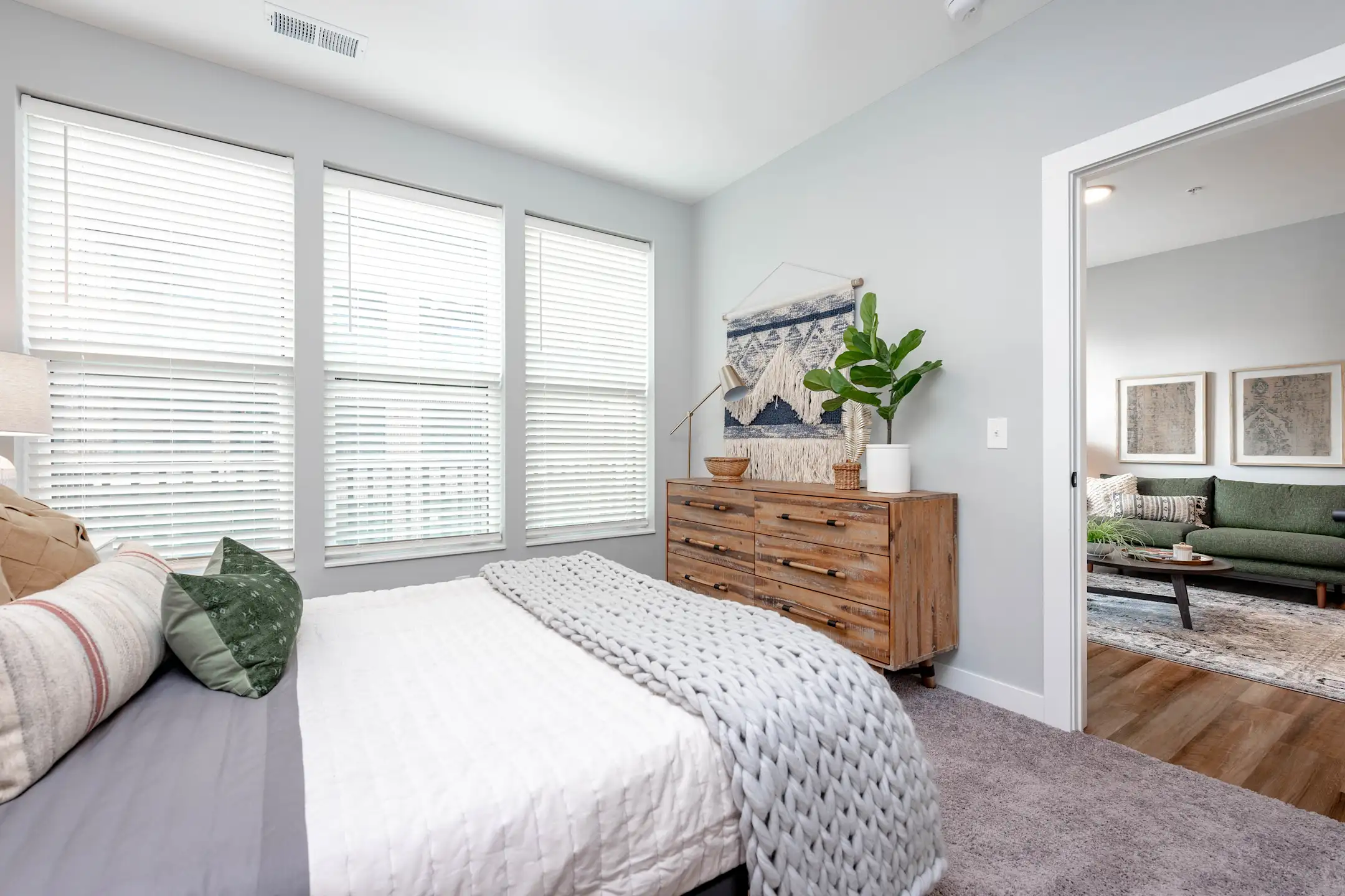 Bedroom - Founders - Columbus, OH