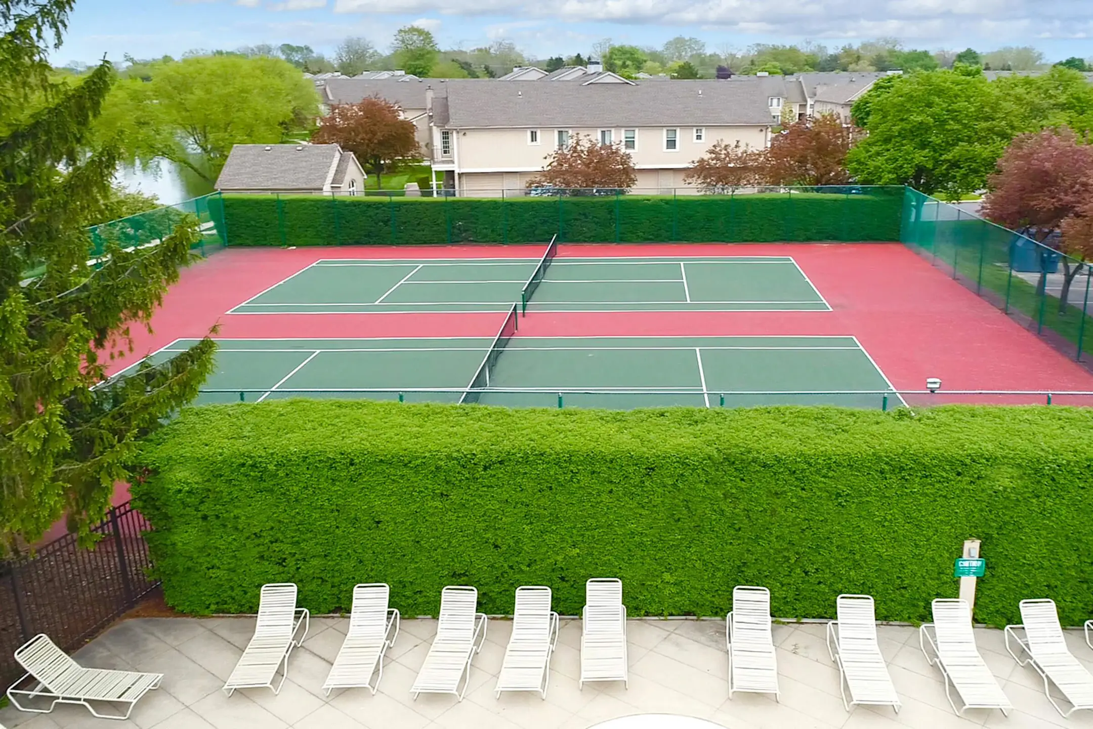 Manors At Knollwood Apartments Clinton Township, MI 48038