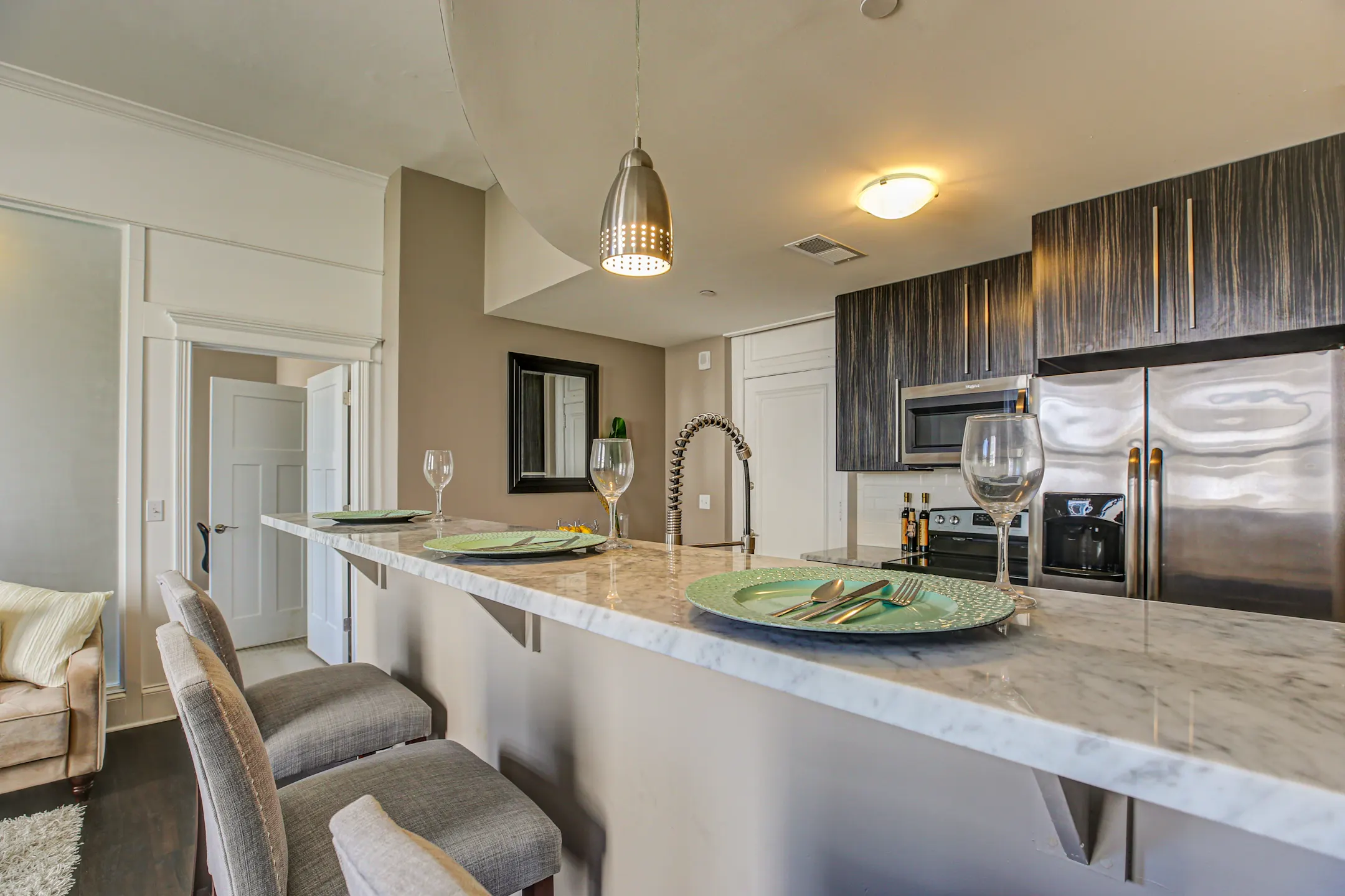 McCurdy Apartments 100 SE 1st St Evansville, IN Apartments for Rent