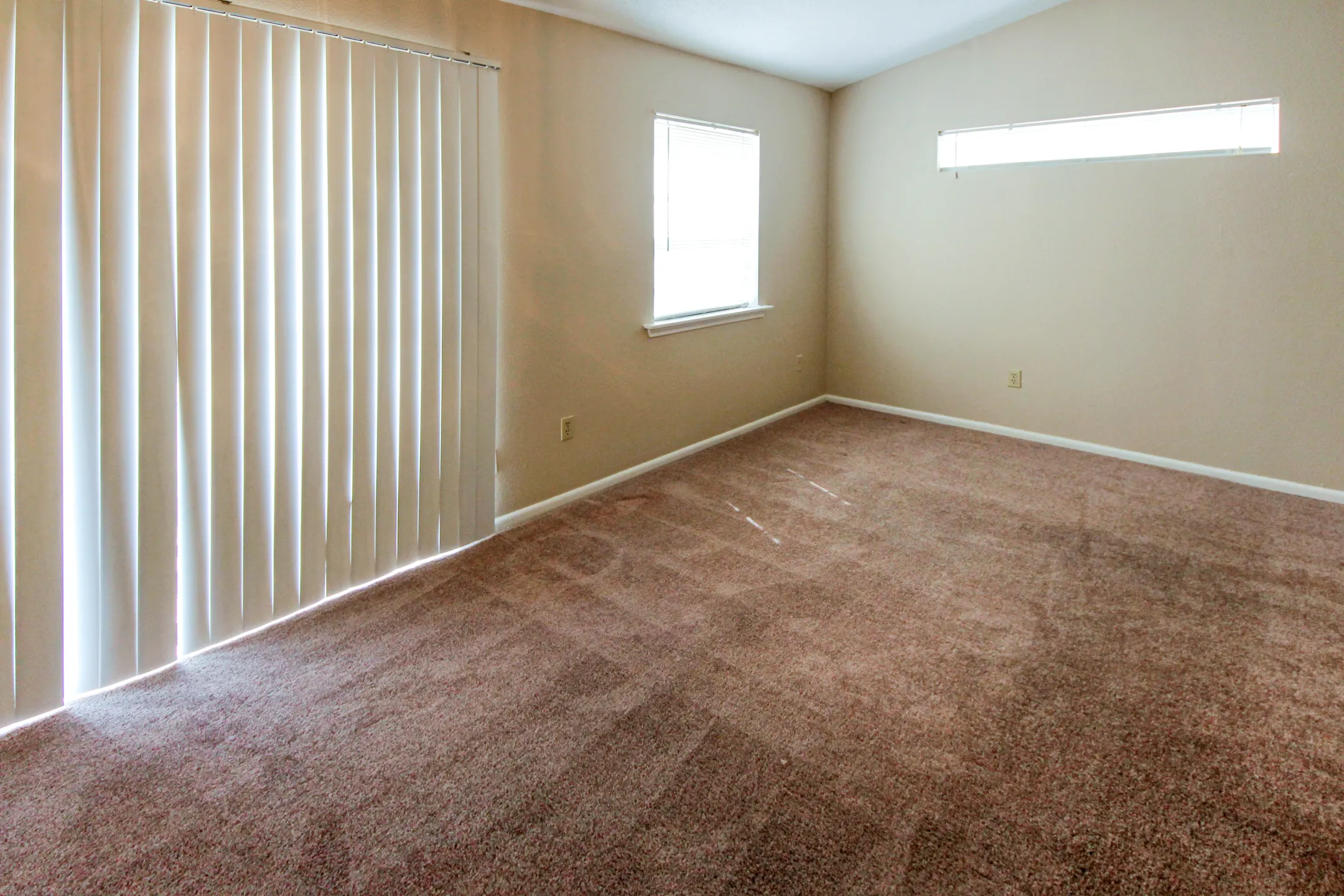 Covington Square Apartment Homes 4828 Zenith St Metairie, LA