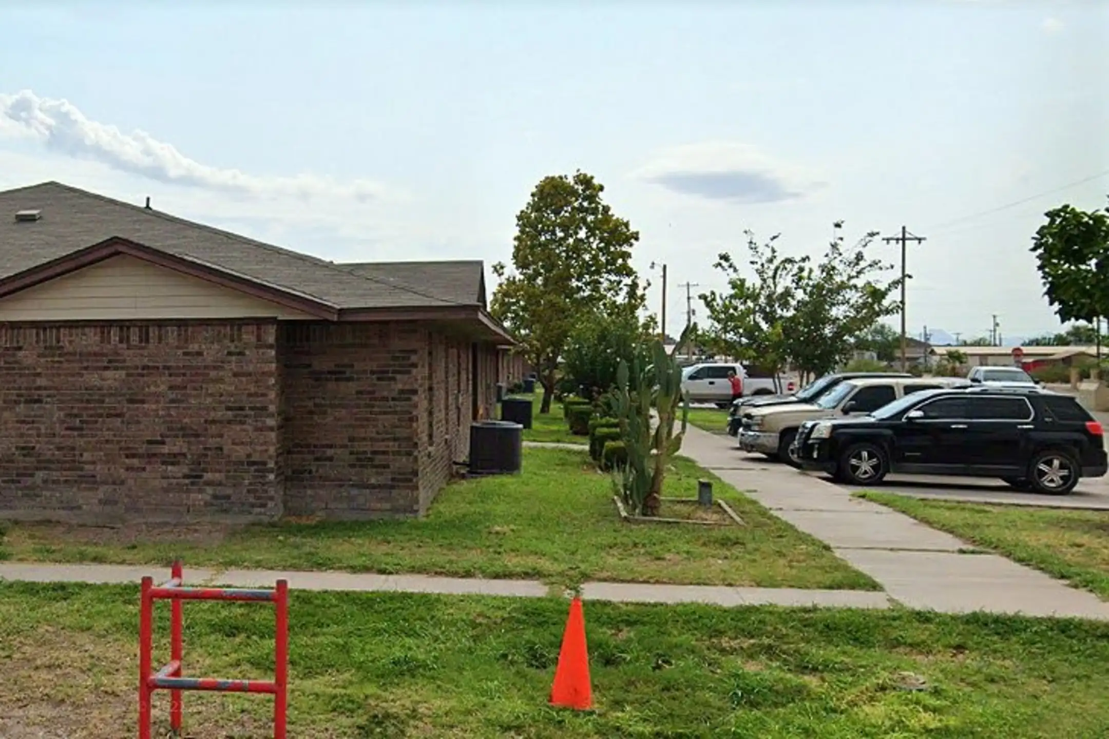 900 Harmon Ave Unit 102  