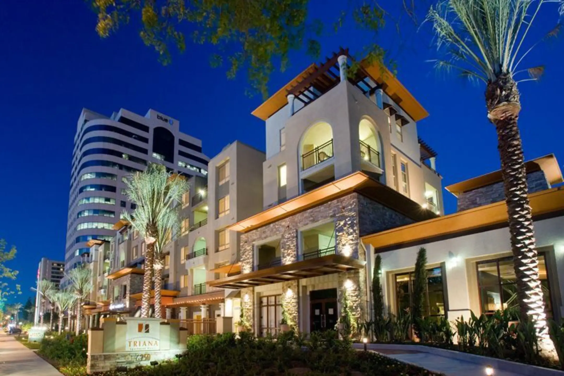 Triana Apartments Apartments Woodland Hills, CA 91367