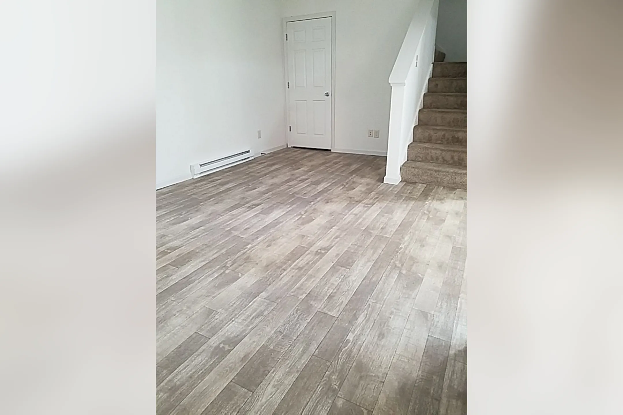 Sussex Apartments 6713 Champeny Court Sussex, WI Apartments for