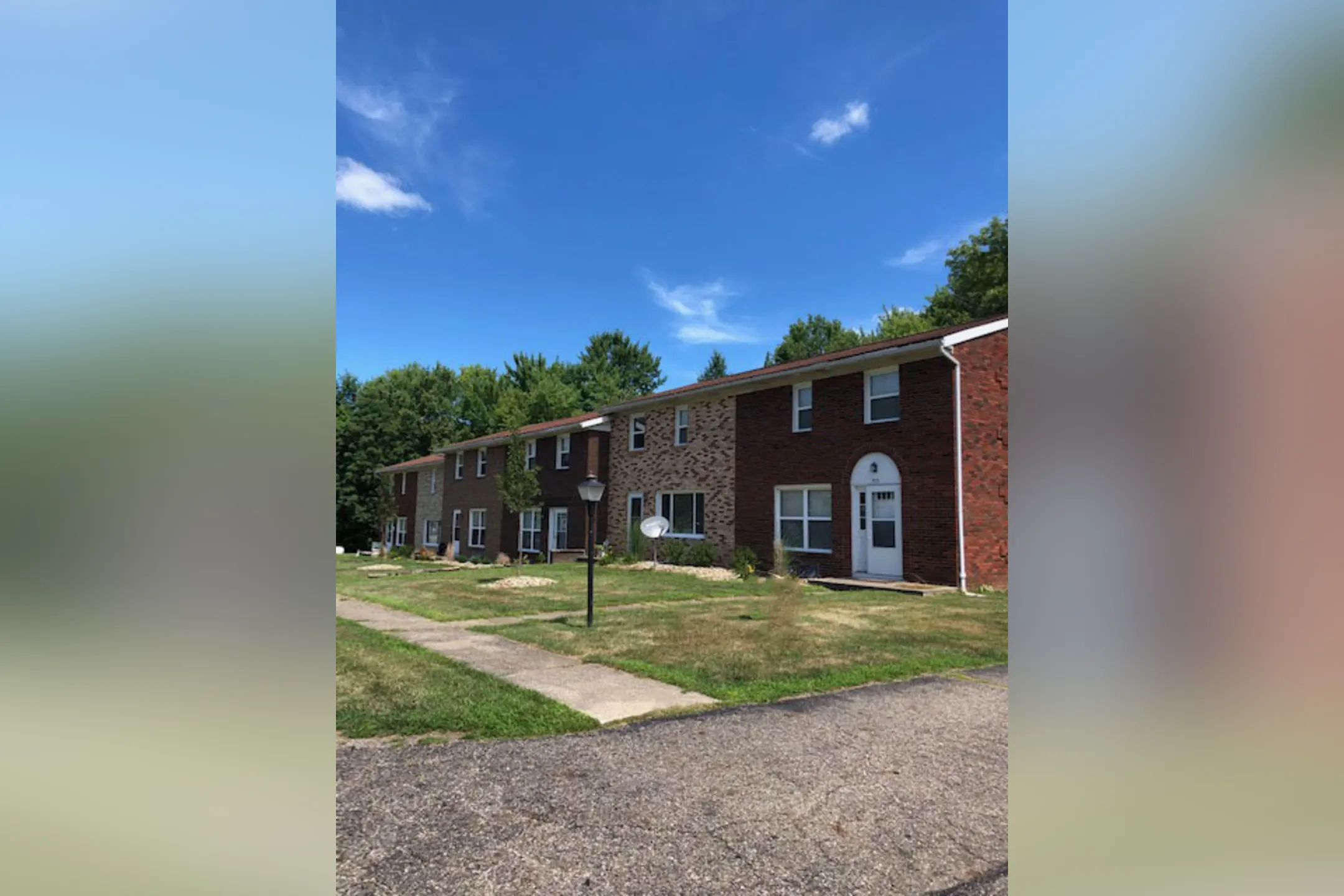 Woodgate North Apartments 709 Sapp Rd Ravenna, OH for Rent Rent.