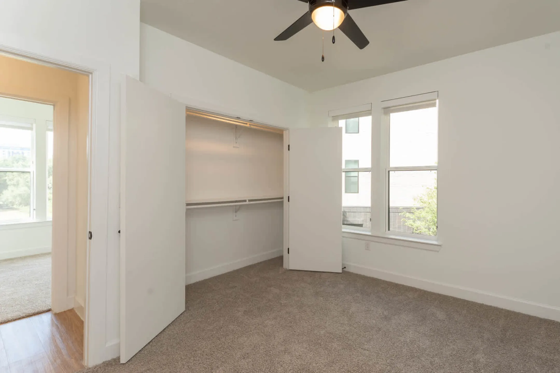 The Weaver Apartments Austin, TX 78702