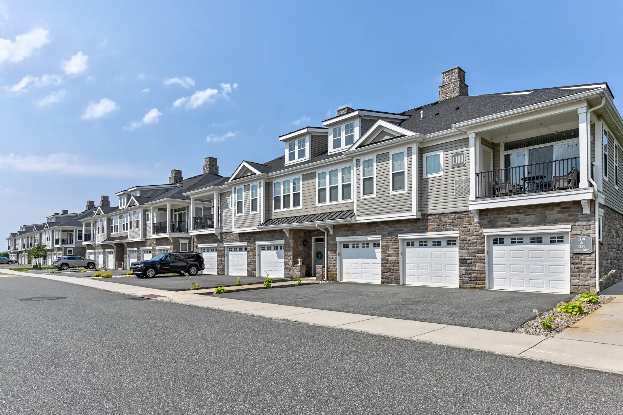 Essex Chase Apartments Glassboro, NJ 08028