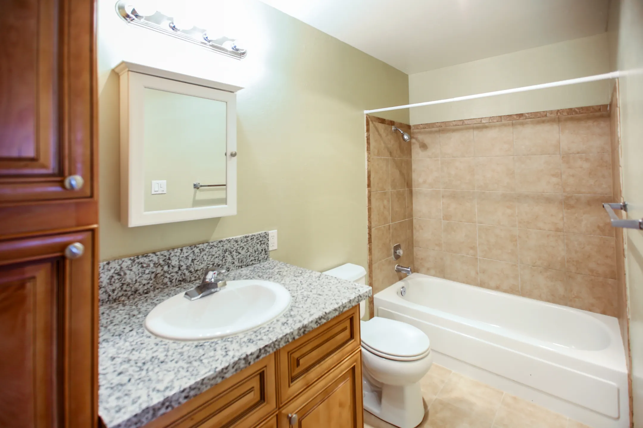 Bathroom - Royal Vista - Carson City, NV