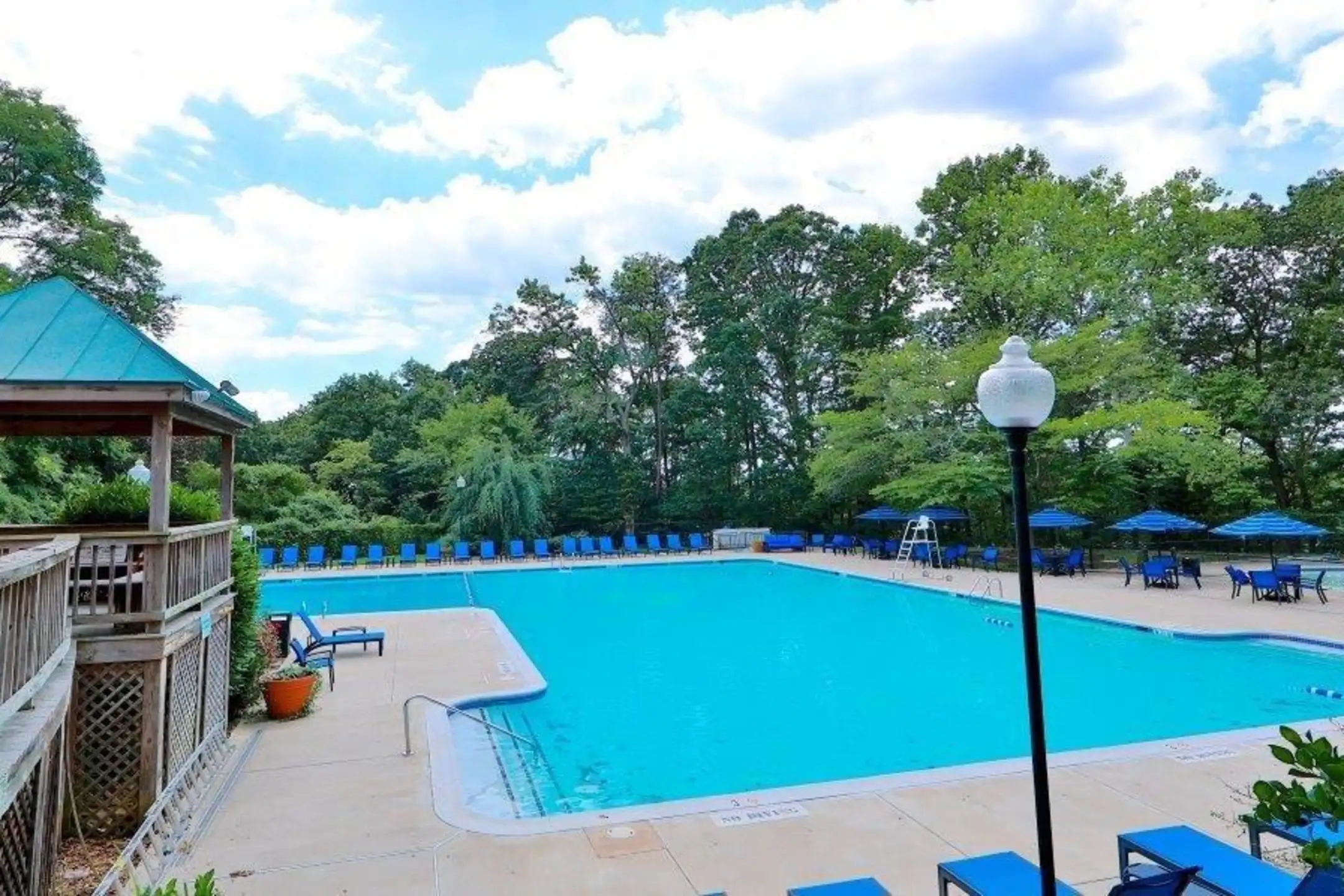 Pool - Stoneridge At Mark Center - Alexandria, VA