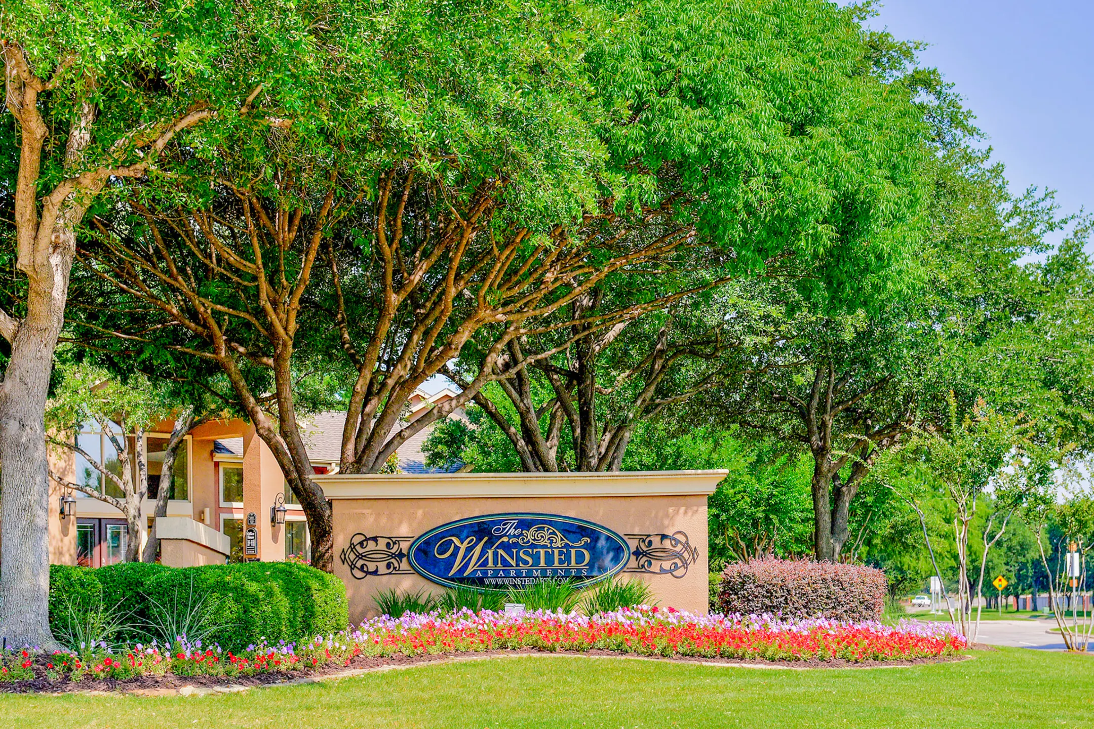Community Signage - The Winsted at Valley Ranch - Irving, TX