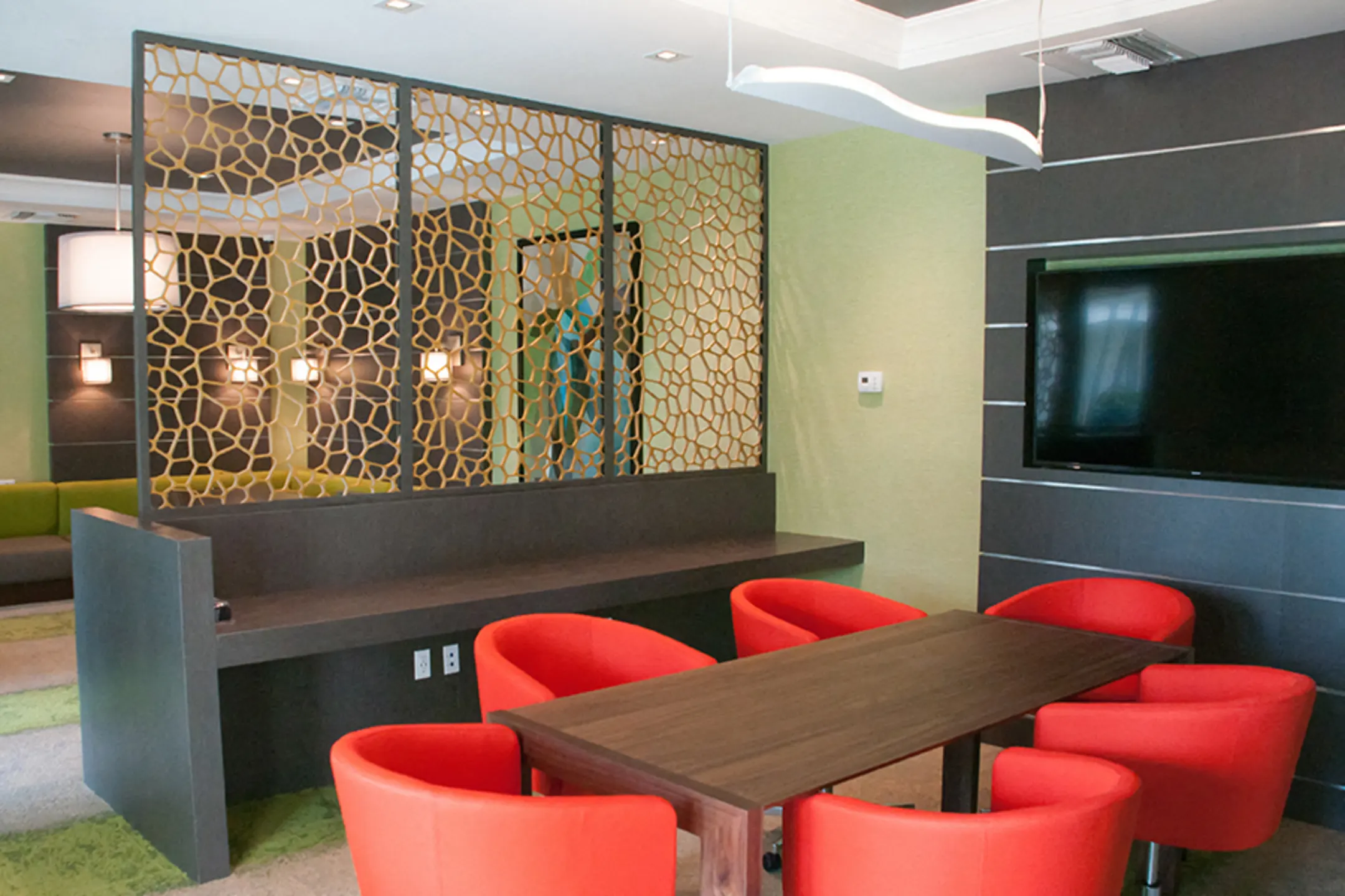 The Upton Apartment Homes 911 S Park Rd Hollywood, FL Apartments