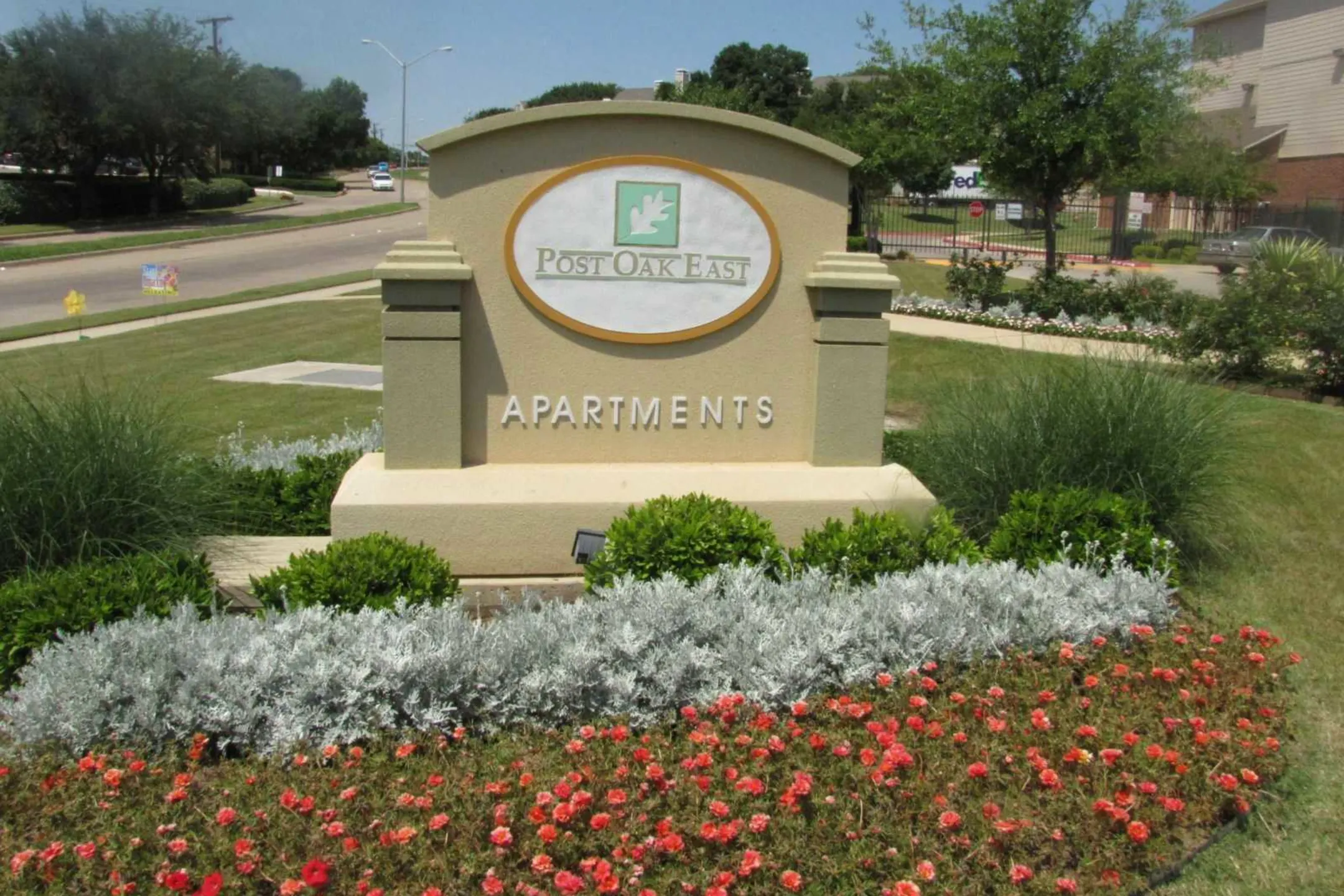 Landscaping - Post Oak East - Euless, TX