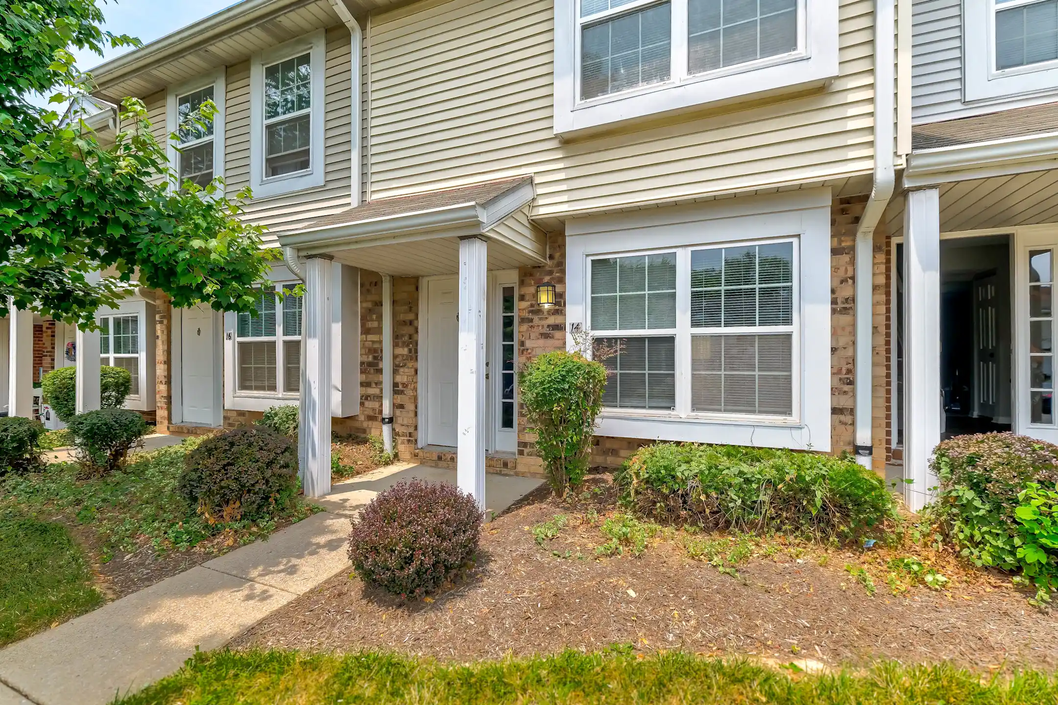 Building - The Grove - Halethorpe, MD