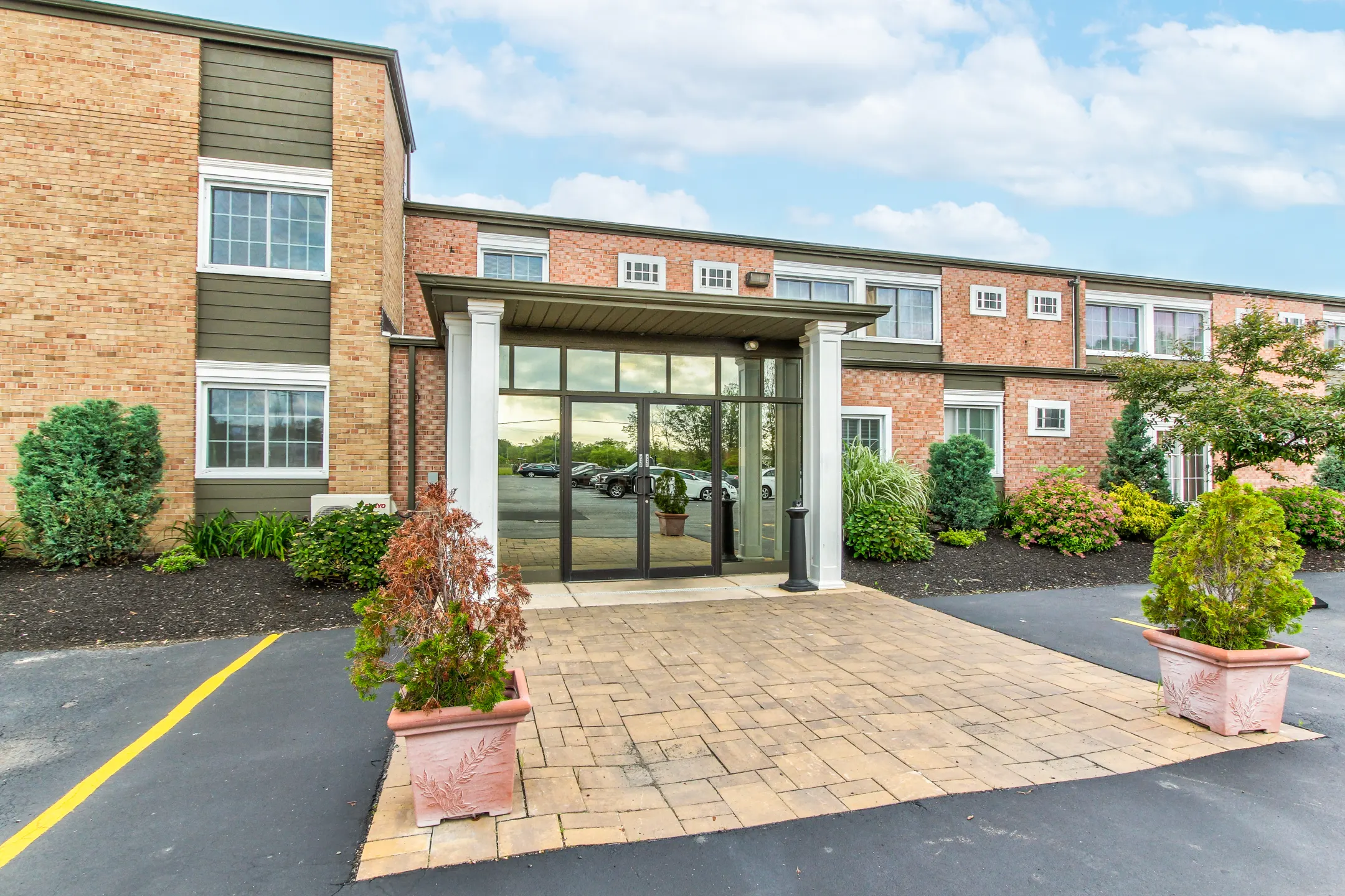 Hamburg Waterfront Studio Apartments 4050 Lake Shore Rd Hamburg, NY for Rent Rent.