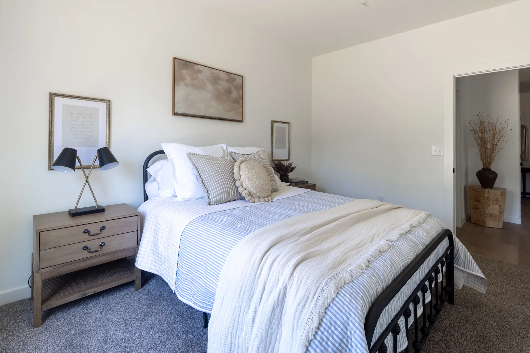 Fallbrook Flats Apartments York, PA 17402