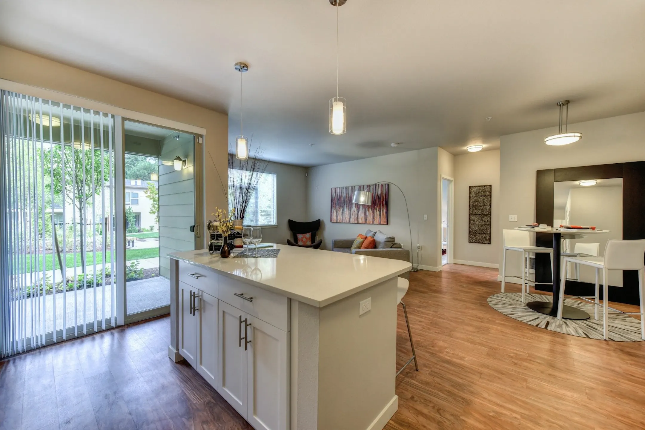 Kitchen - The Madison Bellevue - Bellevue, WA
