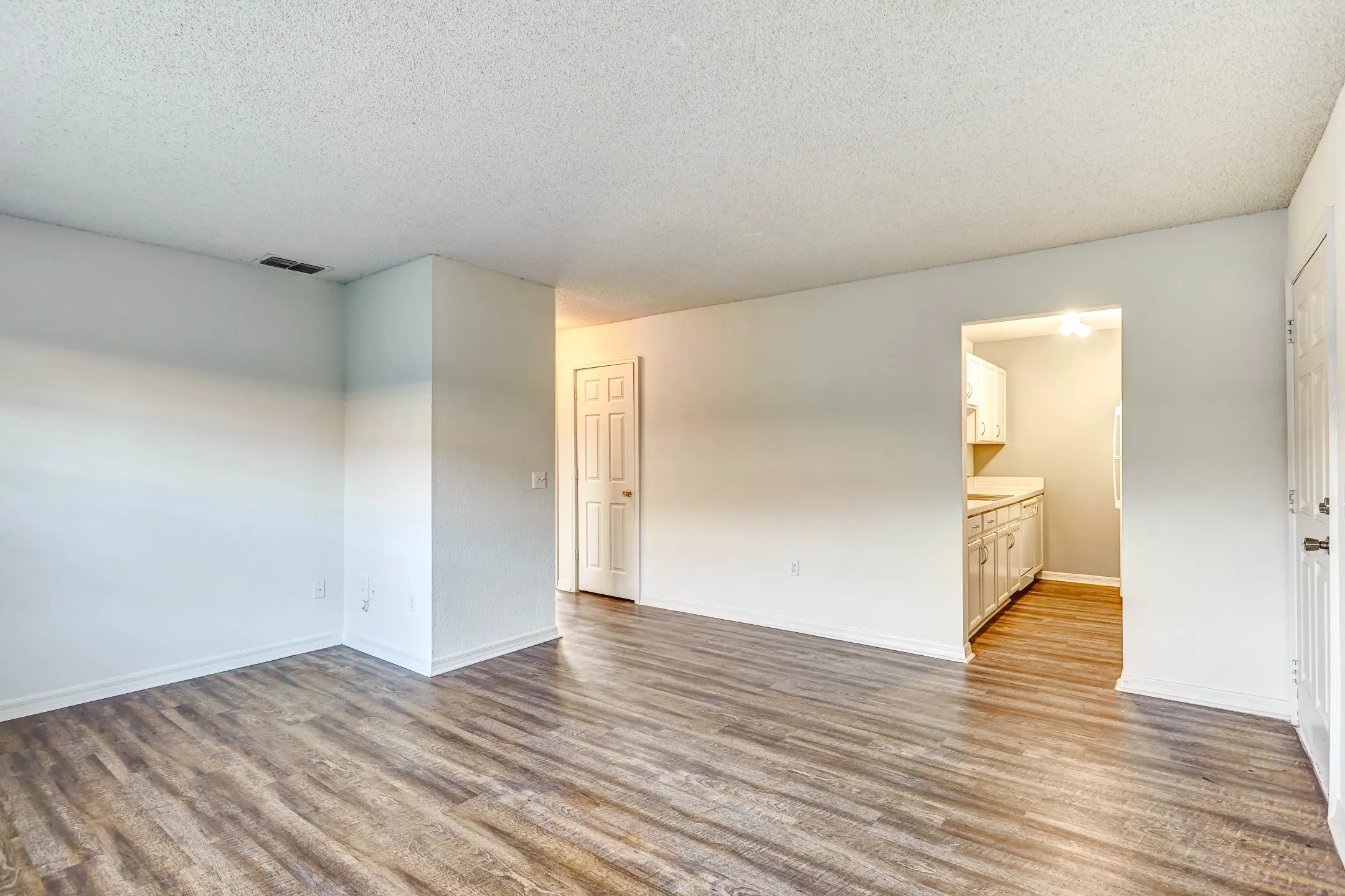 Woodland Heights Apartments - 3726 Cleveland Heights Blvd | Lakeland ...