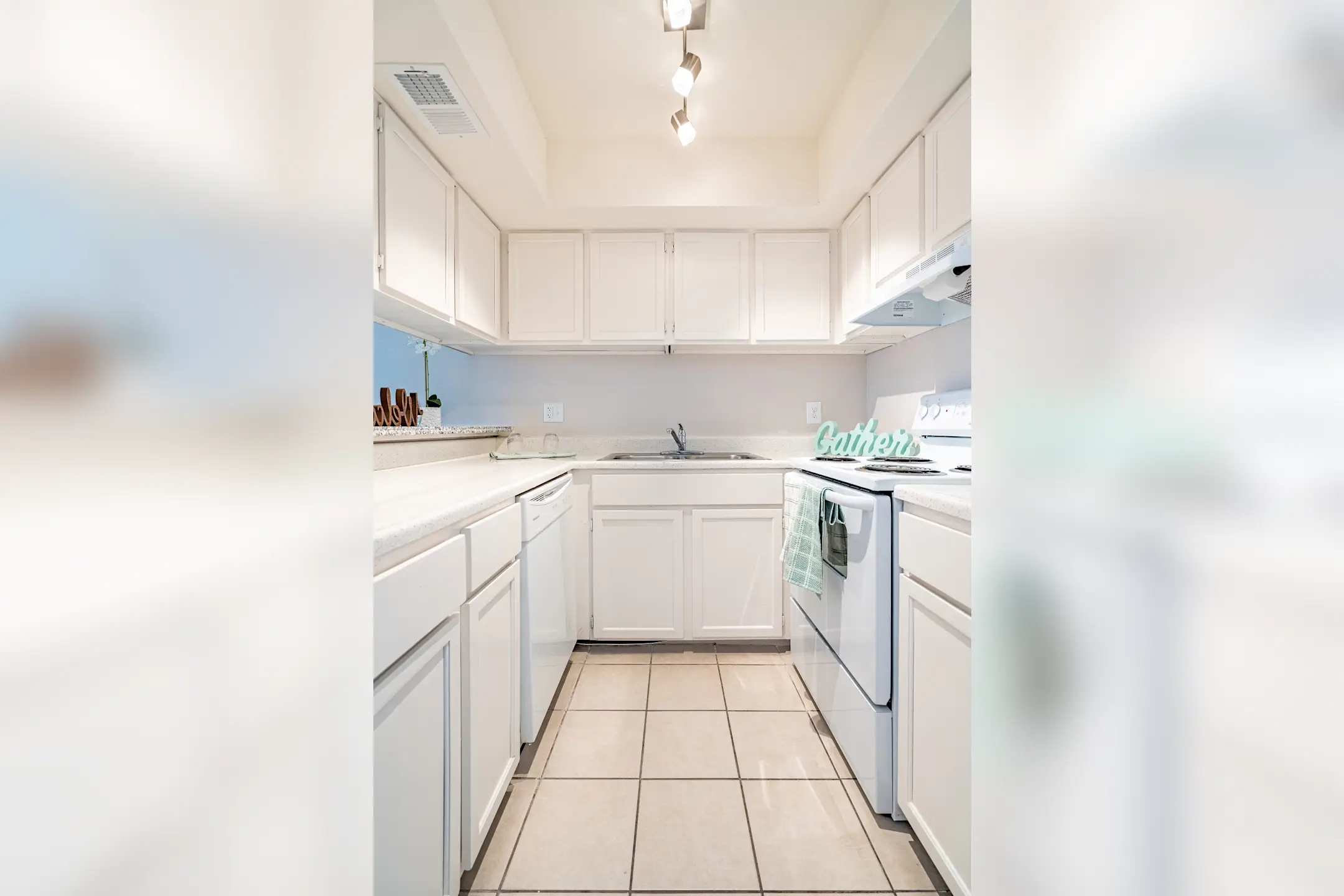 Tides on 59th Apartments Glendale, AZ 85302