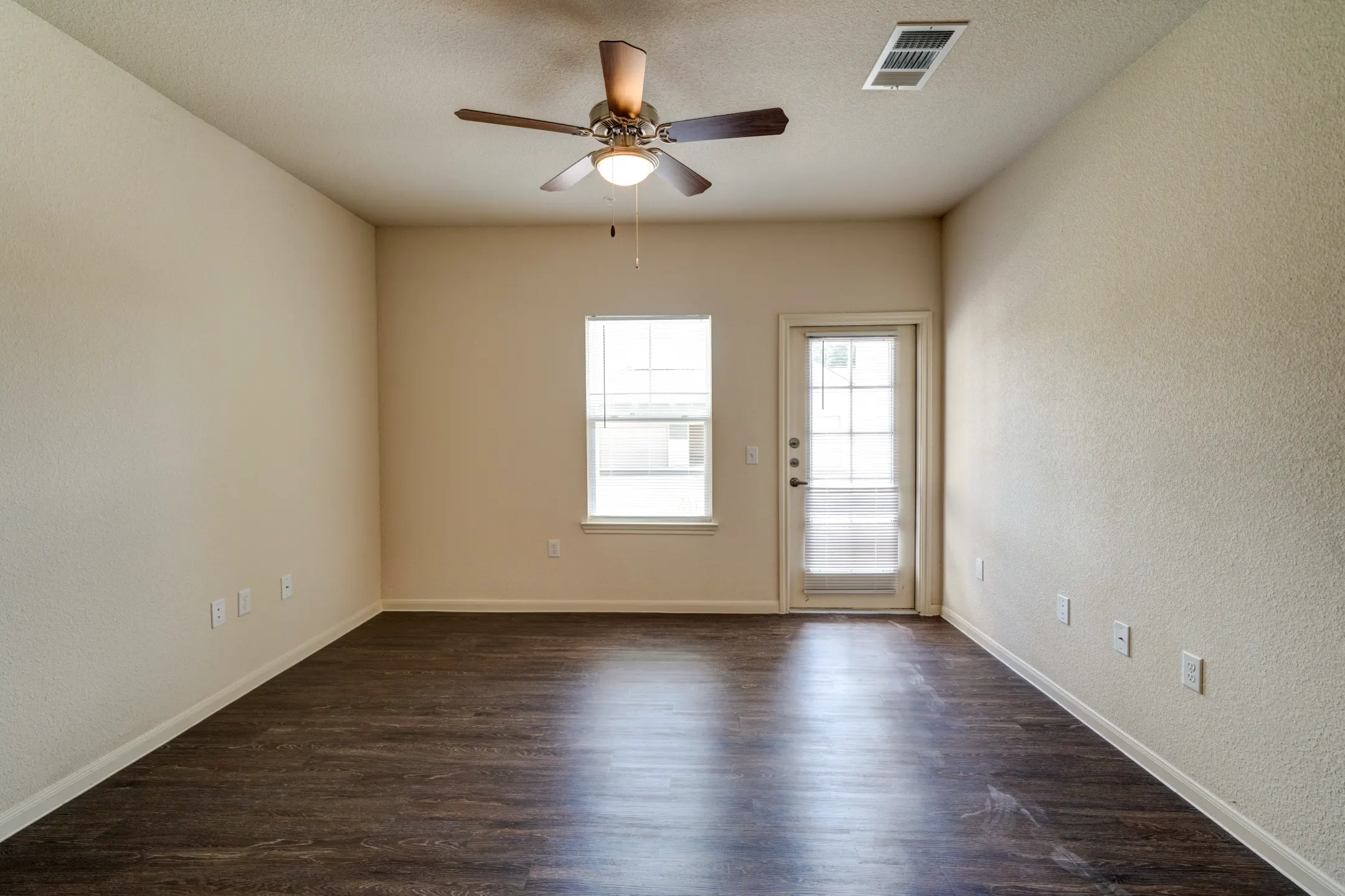 Bedroom - Mesa West Apartments - San Antonio, TX