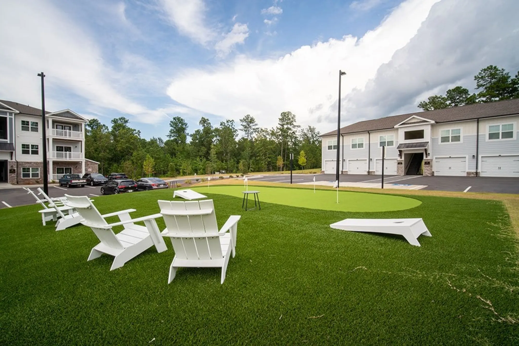 Patio / Deck - Lullwater at Riverwood Luxury Apartment Homes - Evans, GA