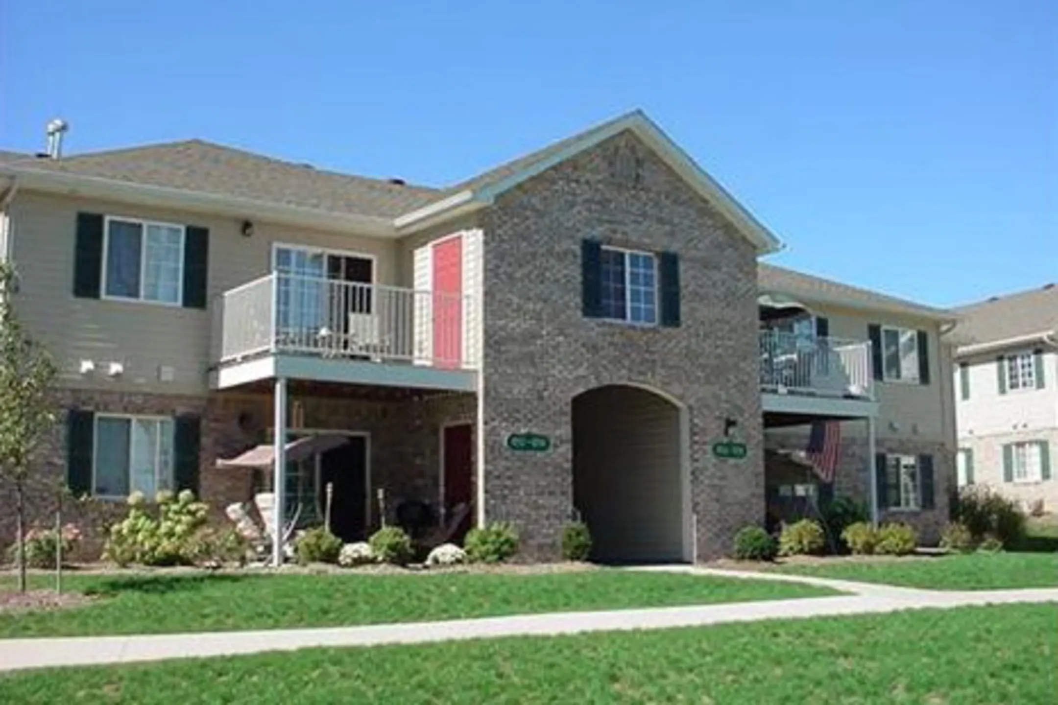 Pike Lake Pointe Apartments Apartments Warsaw, IN 46580