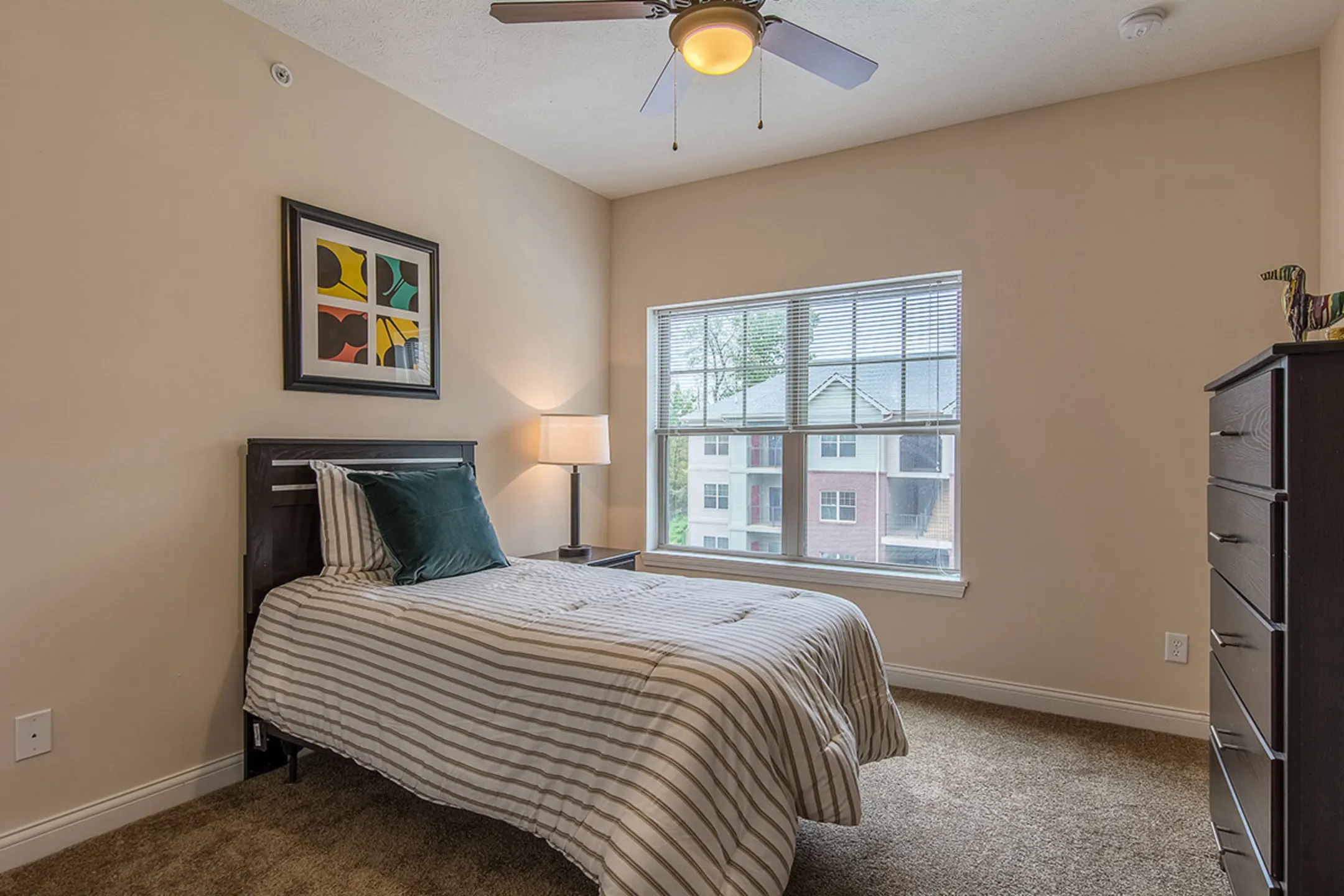 Academy Park Apartments New Albany, IN 47150