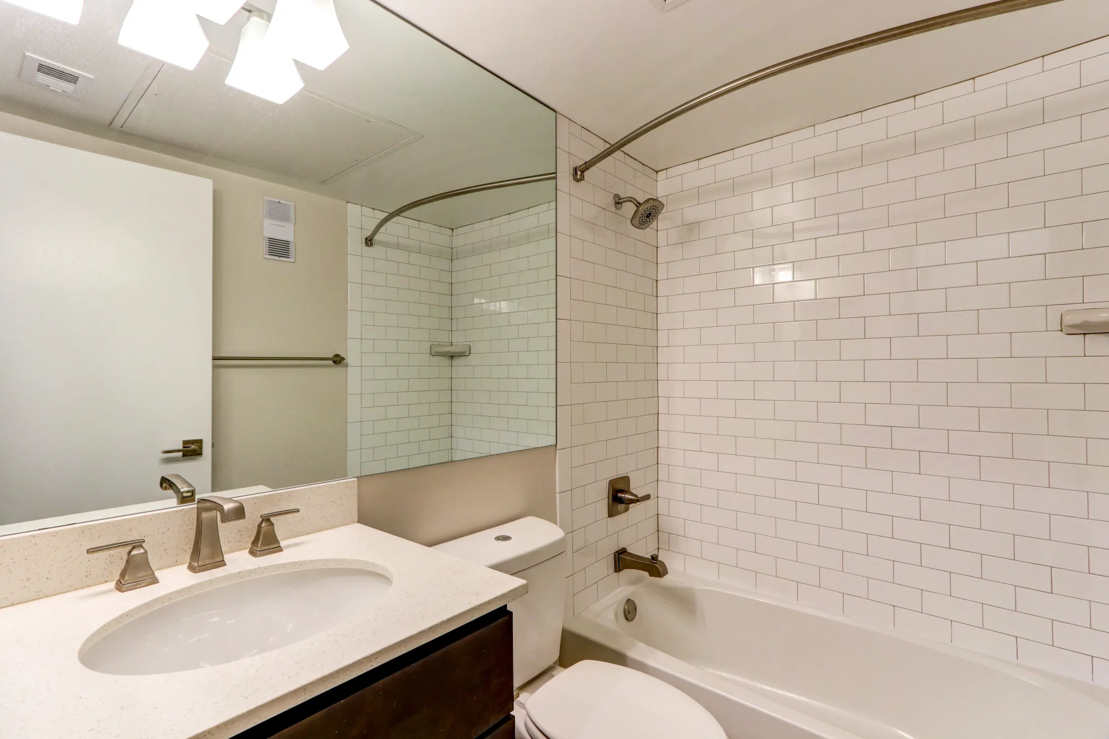 Bathroom - Shadyside Commons - Pittsburgh, PA