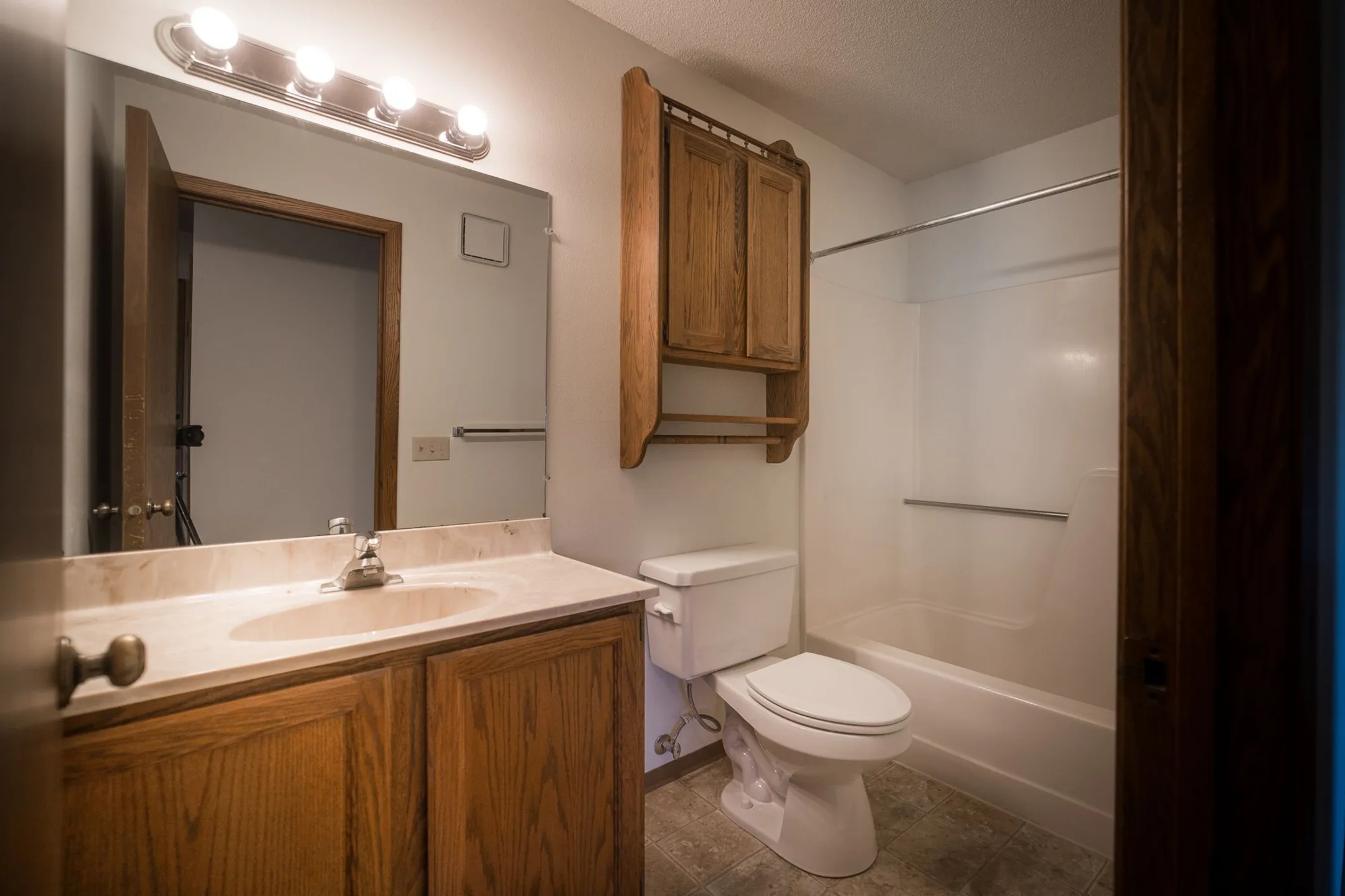 Bathroom - The Concorde Apartments - Sioux Falls, SD
