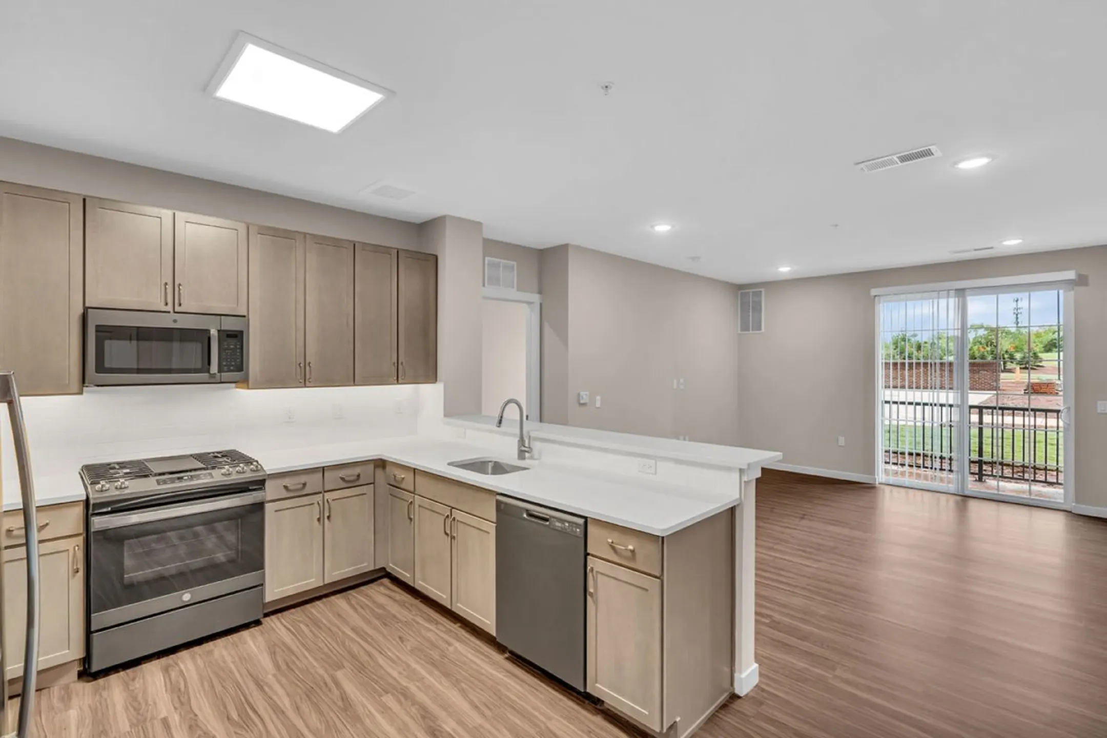 Meadows at Montgomery Apartments Belle Mead, NJ 08502