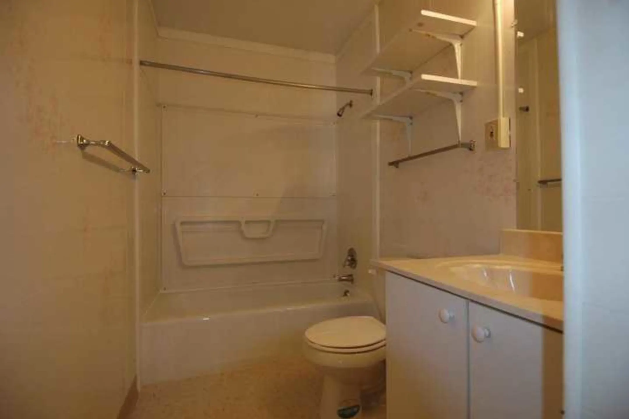 Bathroom - Crestview Apartments - West Lafayette, IN
