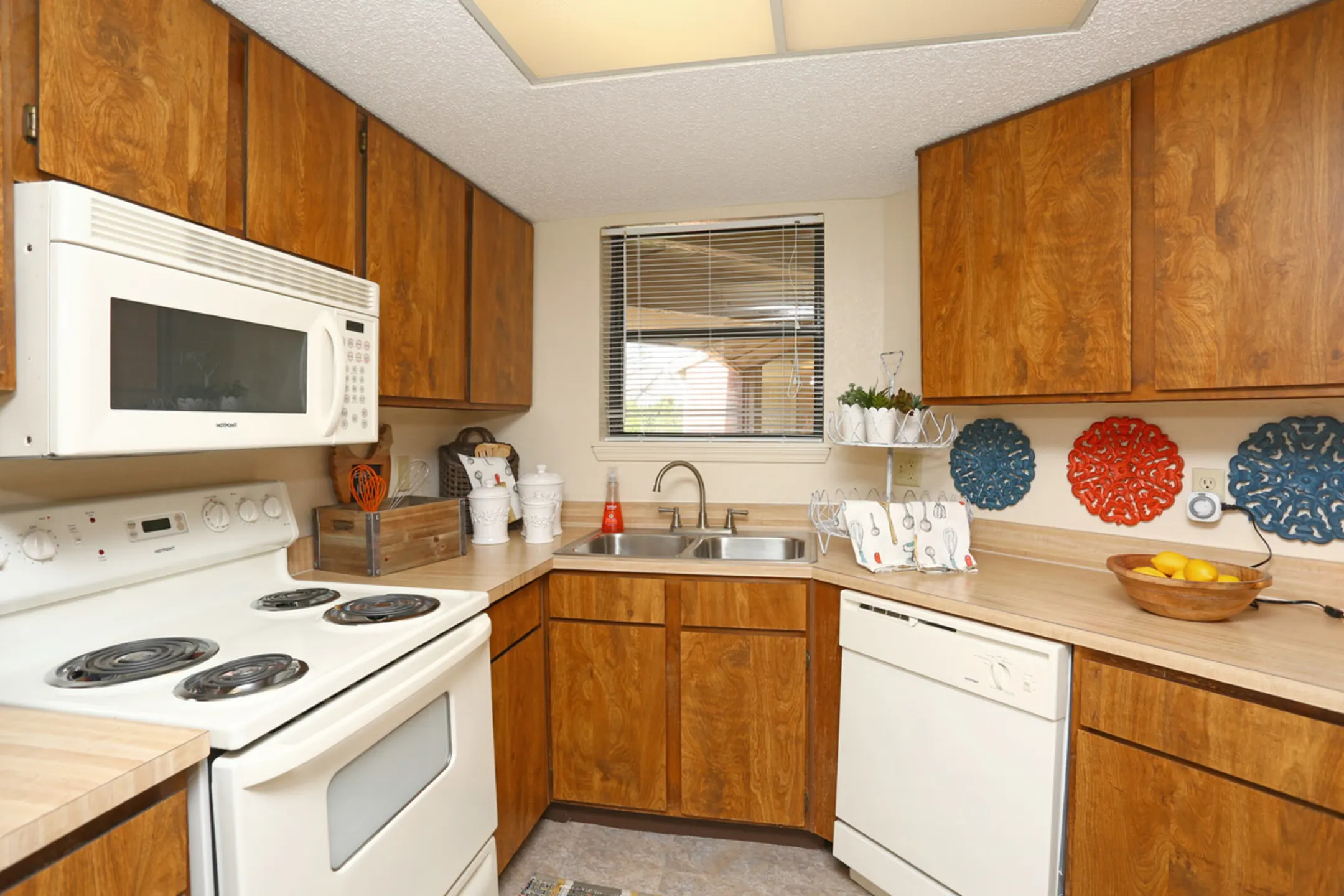 Kitchen - Woodscape - Oklahoma City, OK