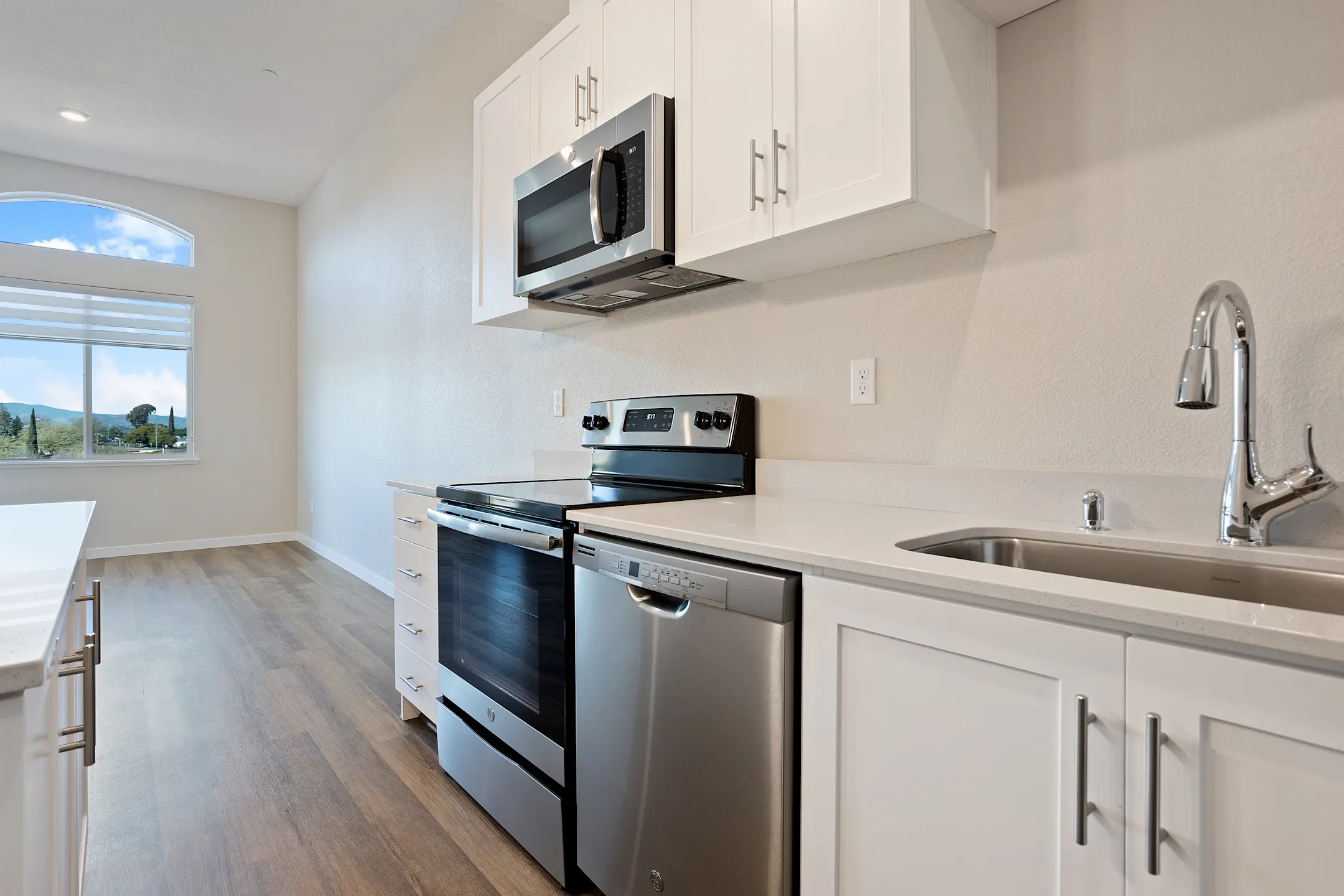 Almond Knolls Apartments Antioch, CA 94509