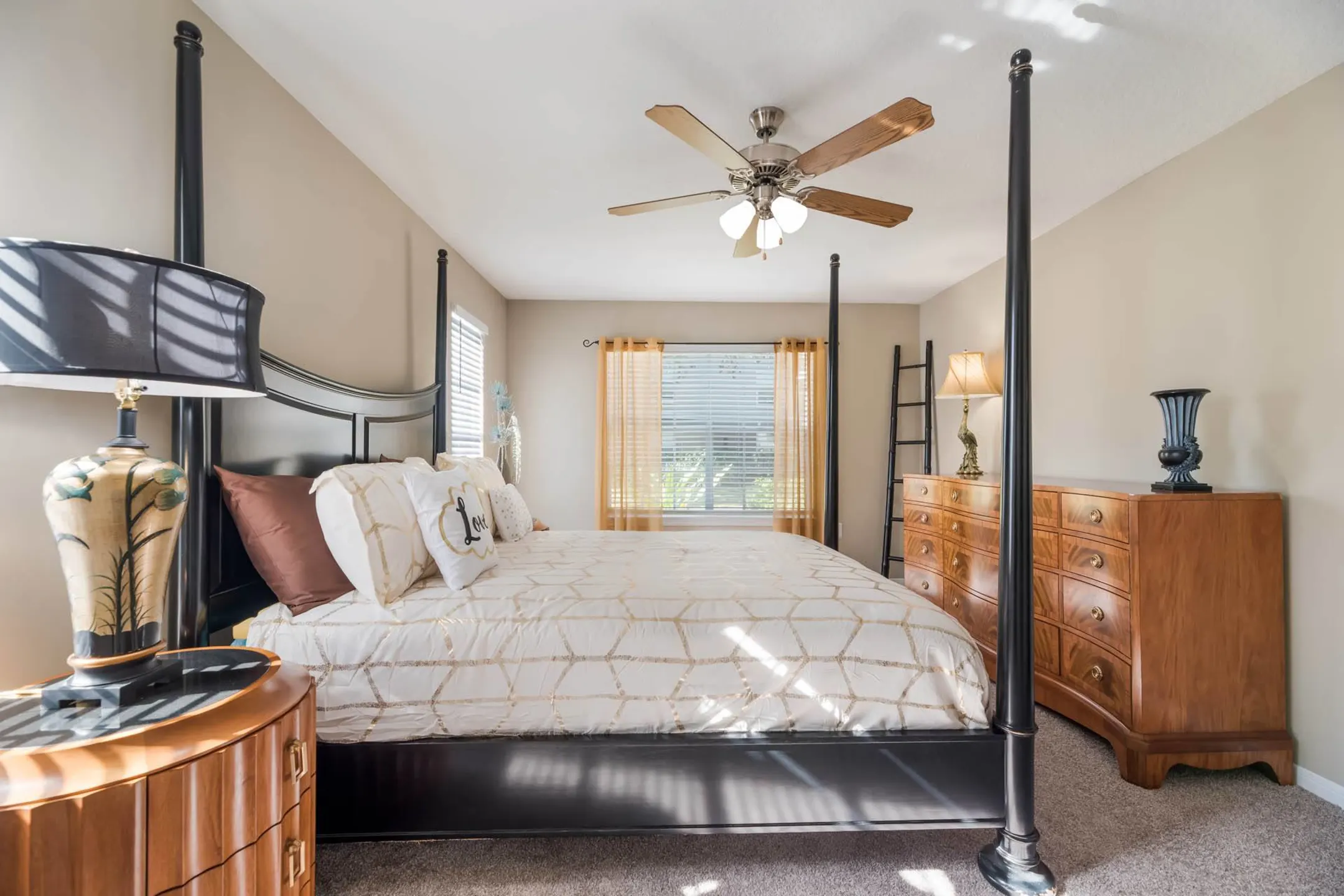 Bedroom - The Parkway at Hunter's Creek Apartments - Orlando, FL