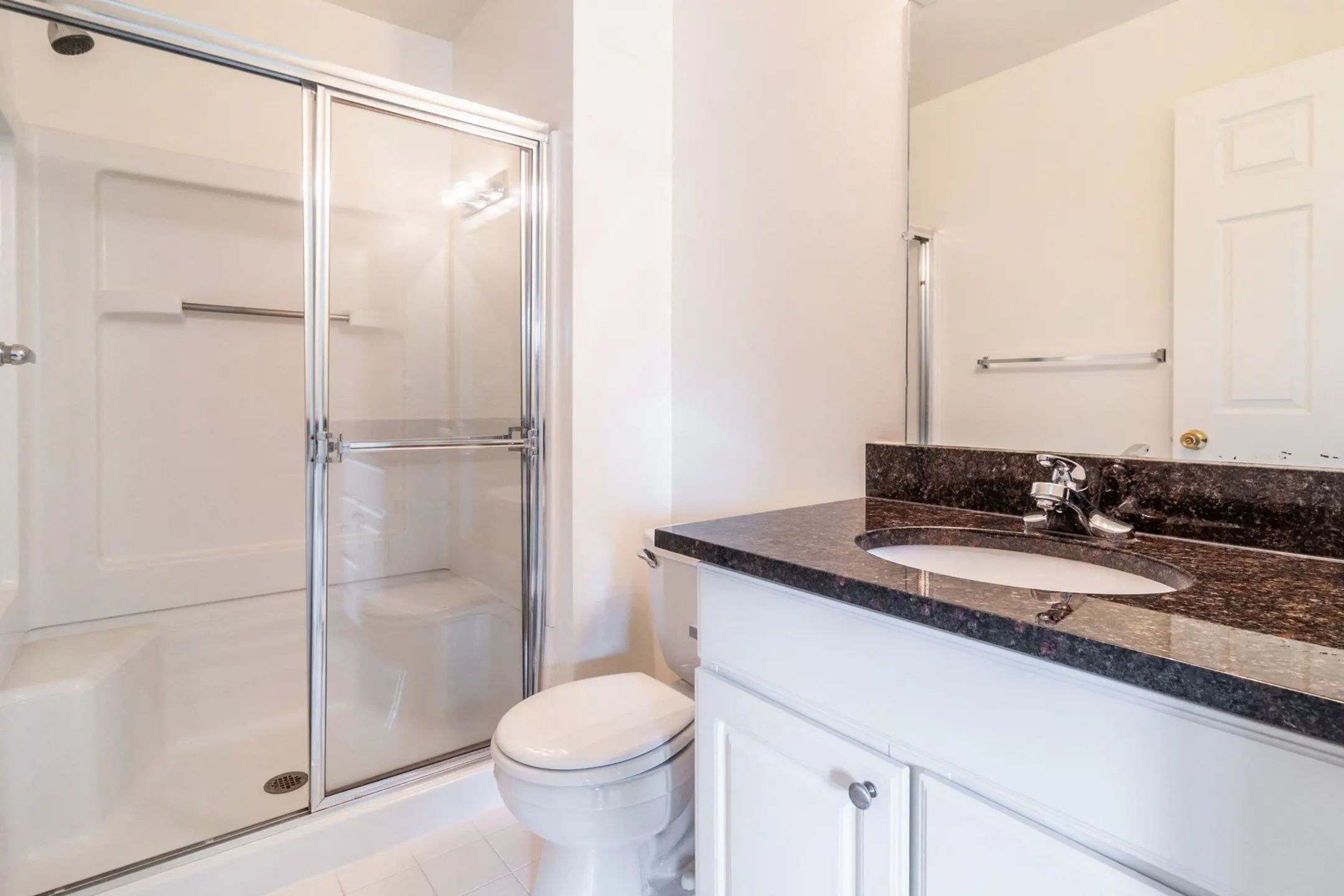 Bathroom - Central Park Estates - Novi, MI