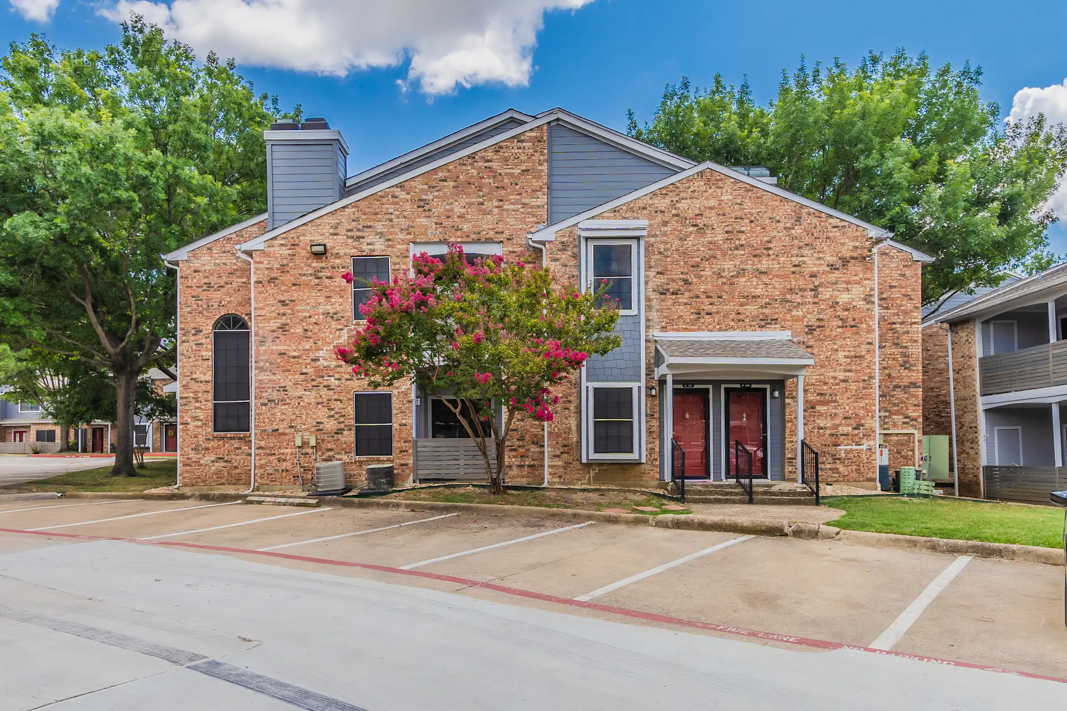 Avalon Villas - Irving, TX